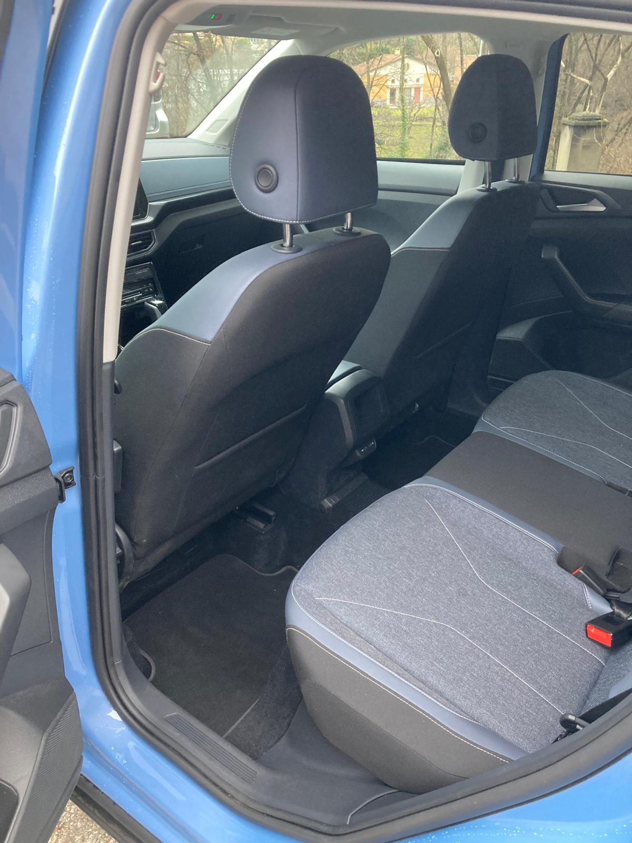 listing desktop thumbnail image 10