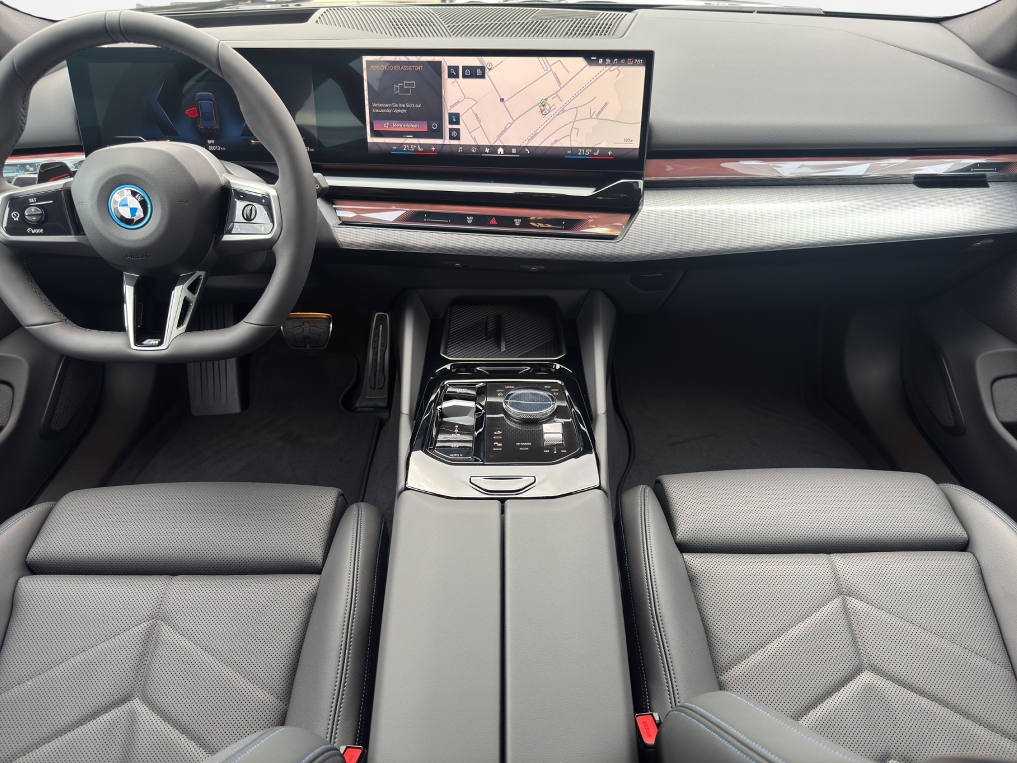 listing desktop thumbnail image 13