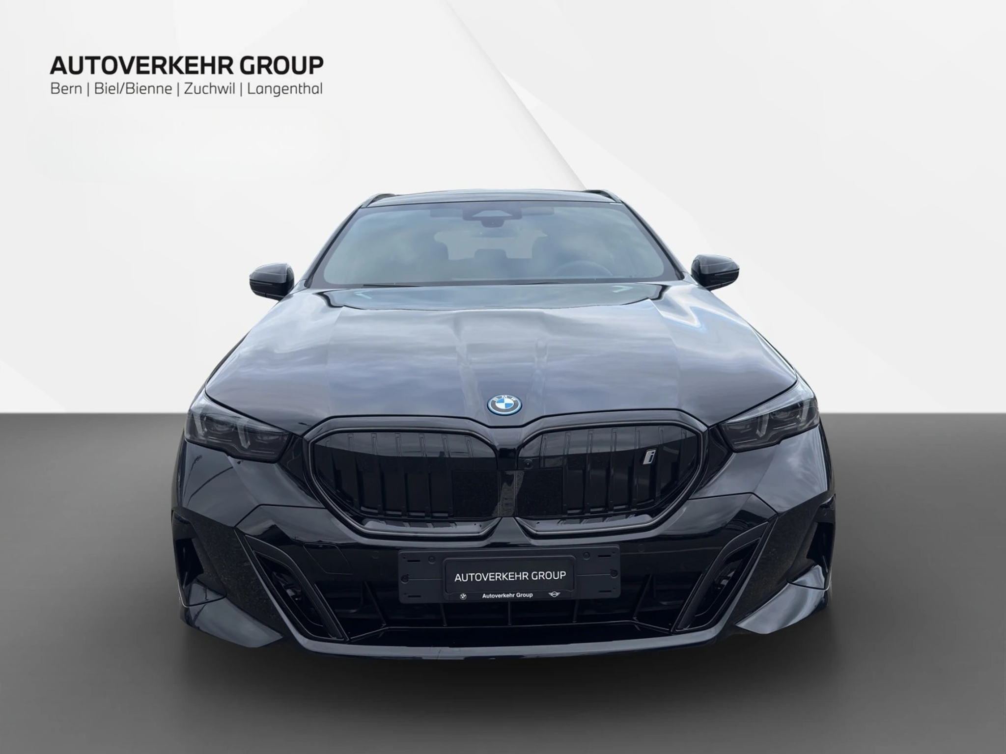 listing desktop thumbnail image 1