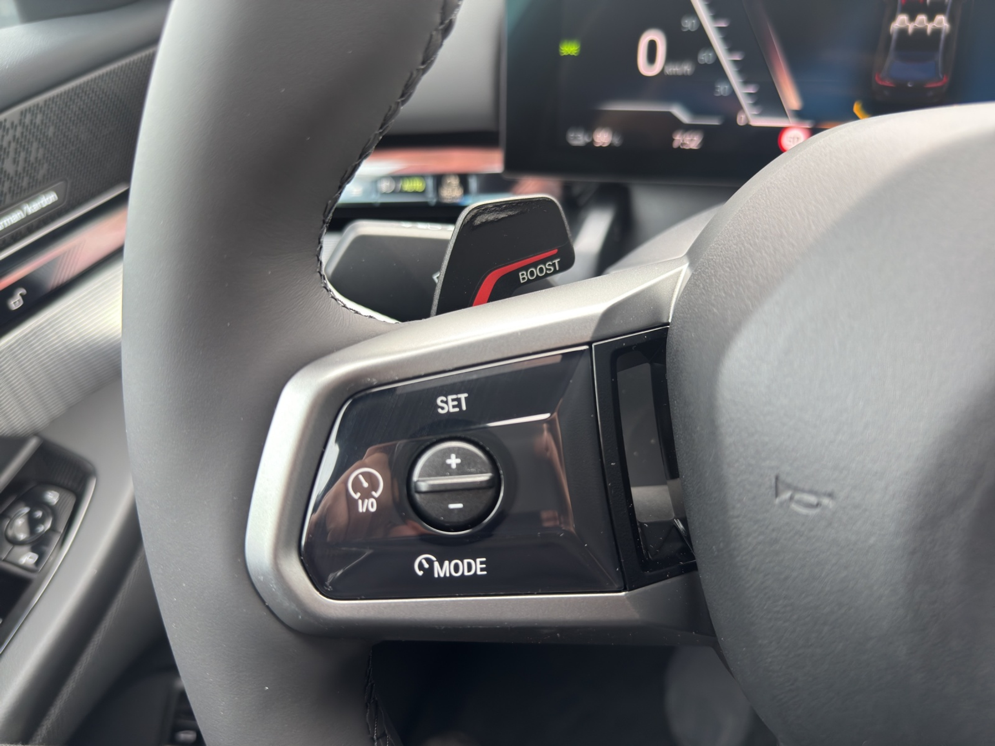 listing desktop thumbnail image 17