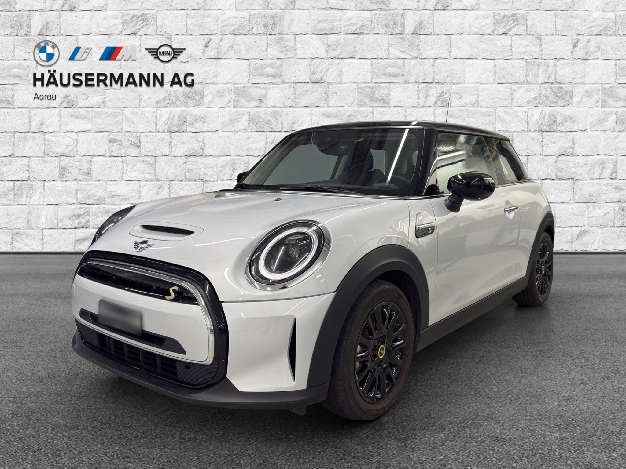 listing desktop thumbnail image 0