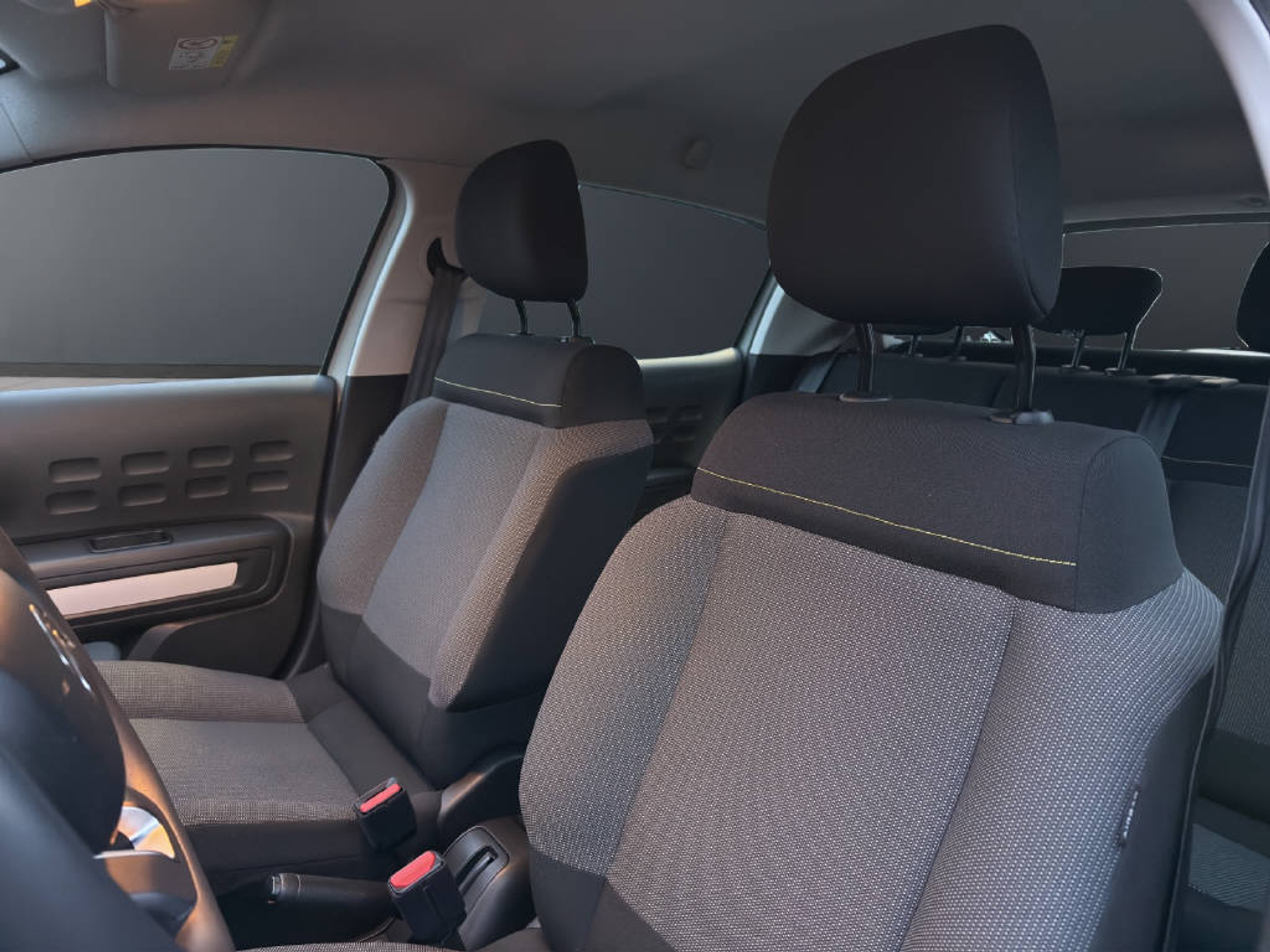 listing desktop thumbnail image 12