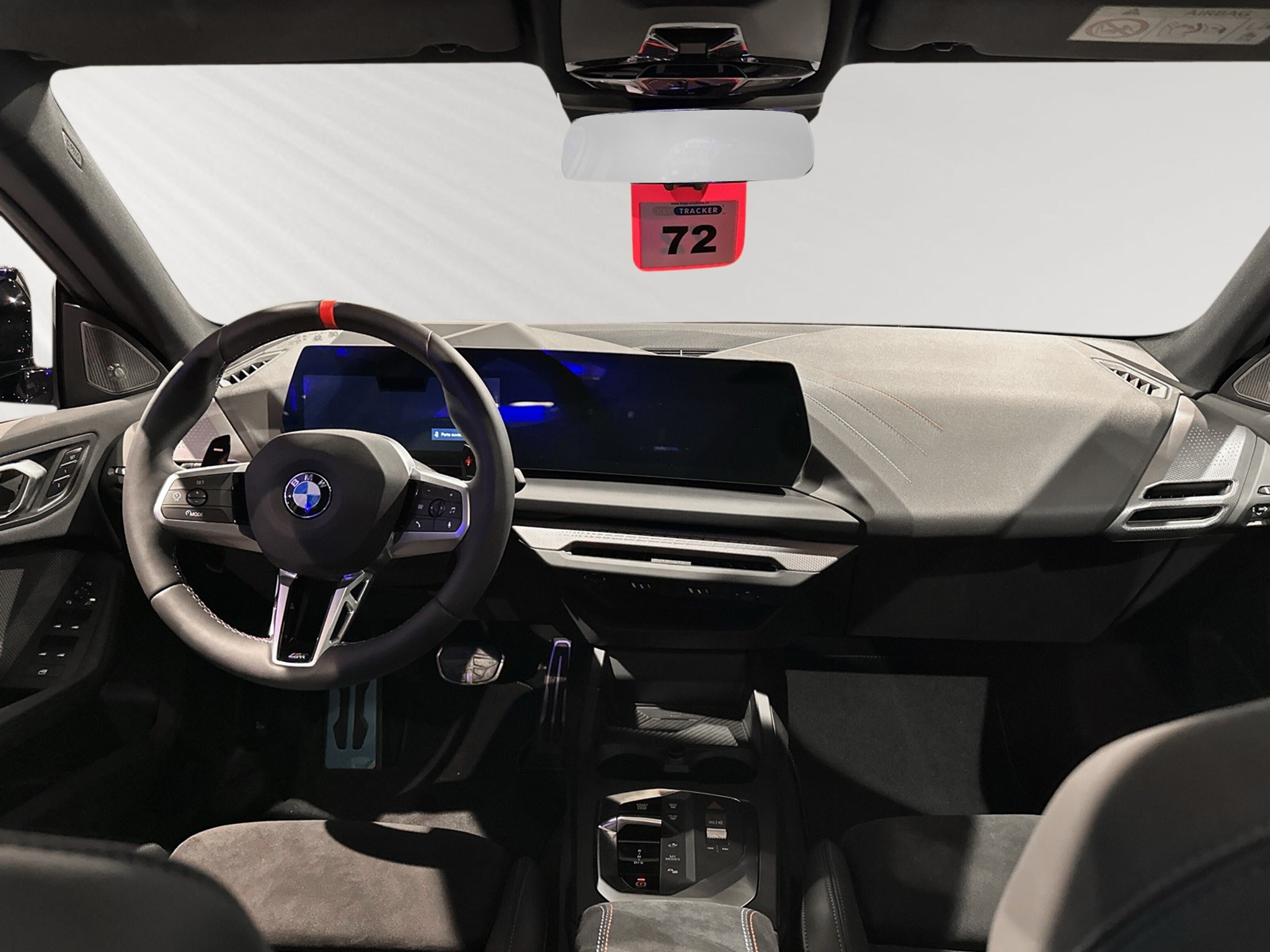 listing desktop thumbnail image 3