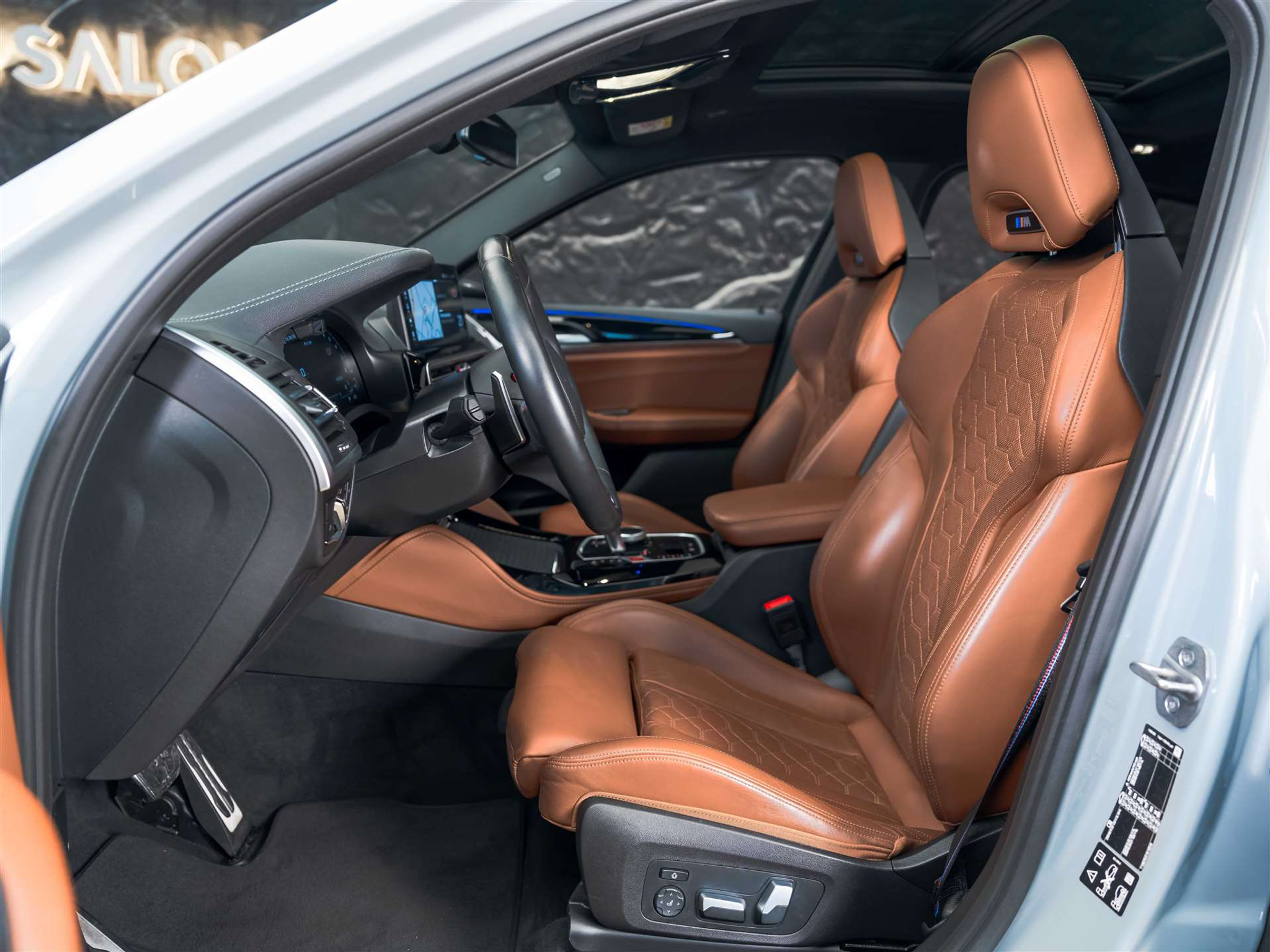 listing desktop thumbnail image 9