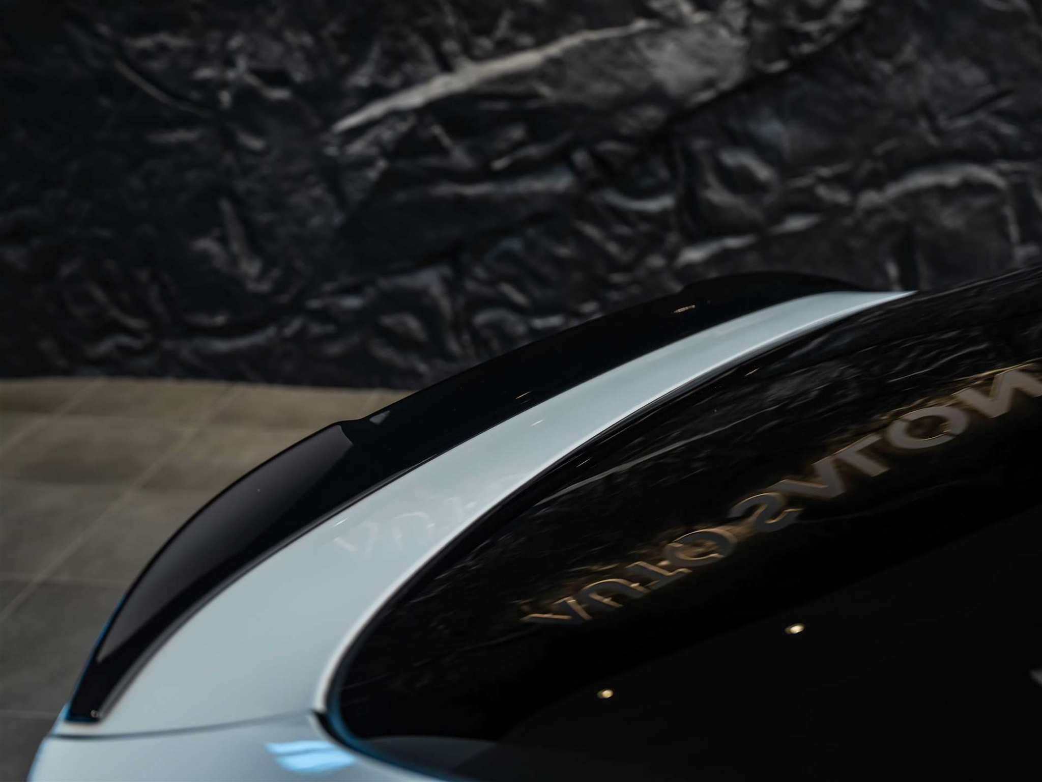 listing desktop thumbnail image 25