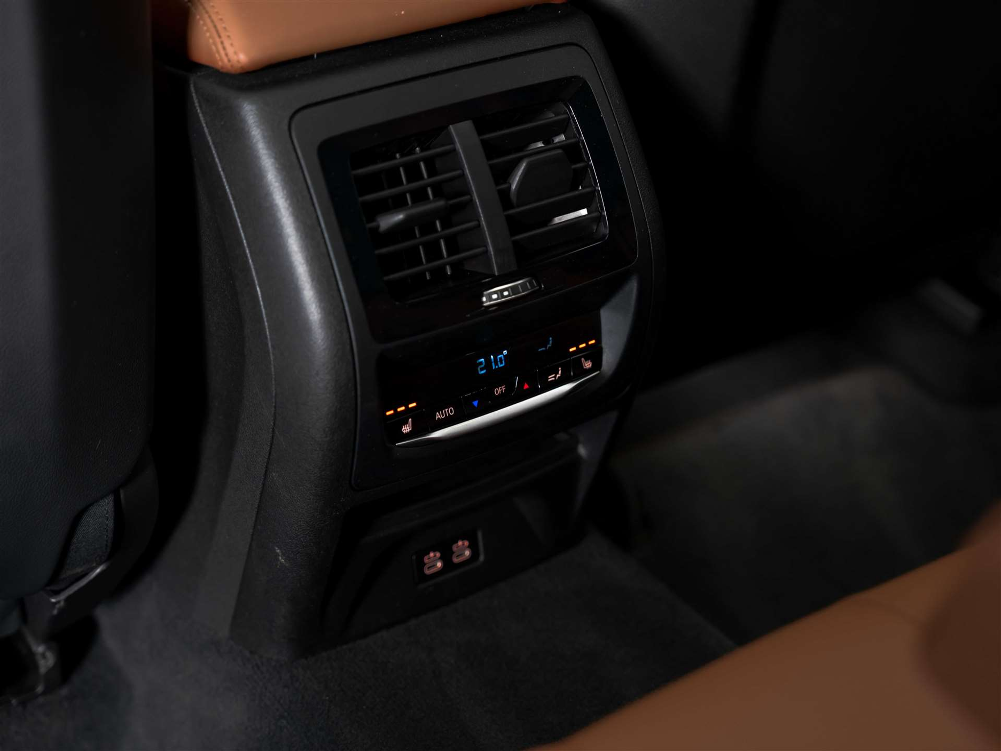 listing desktop thumbnail image 29