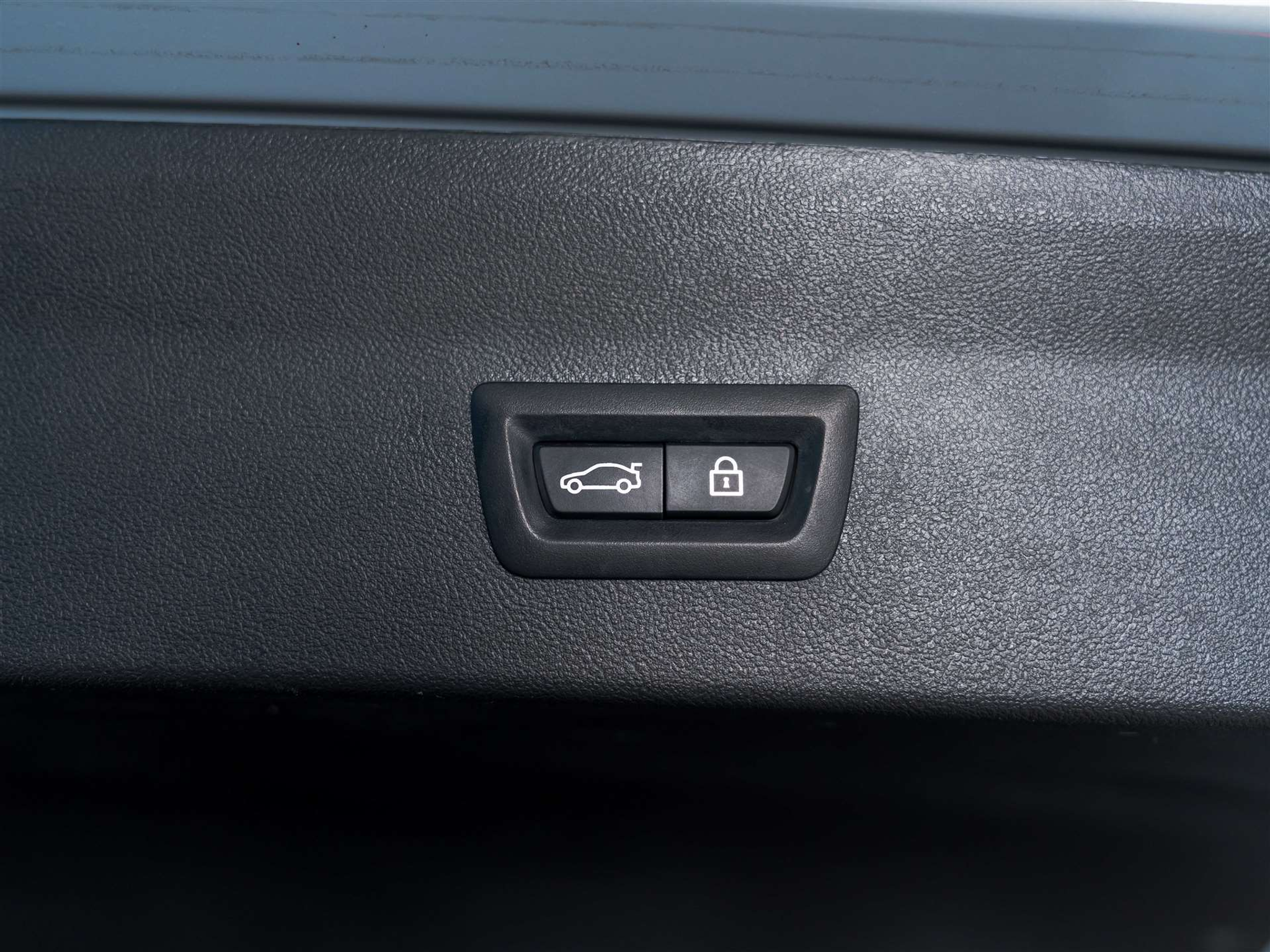 listing desktop thumbnail image 52