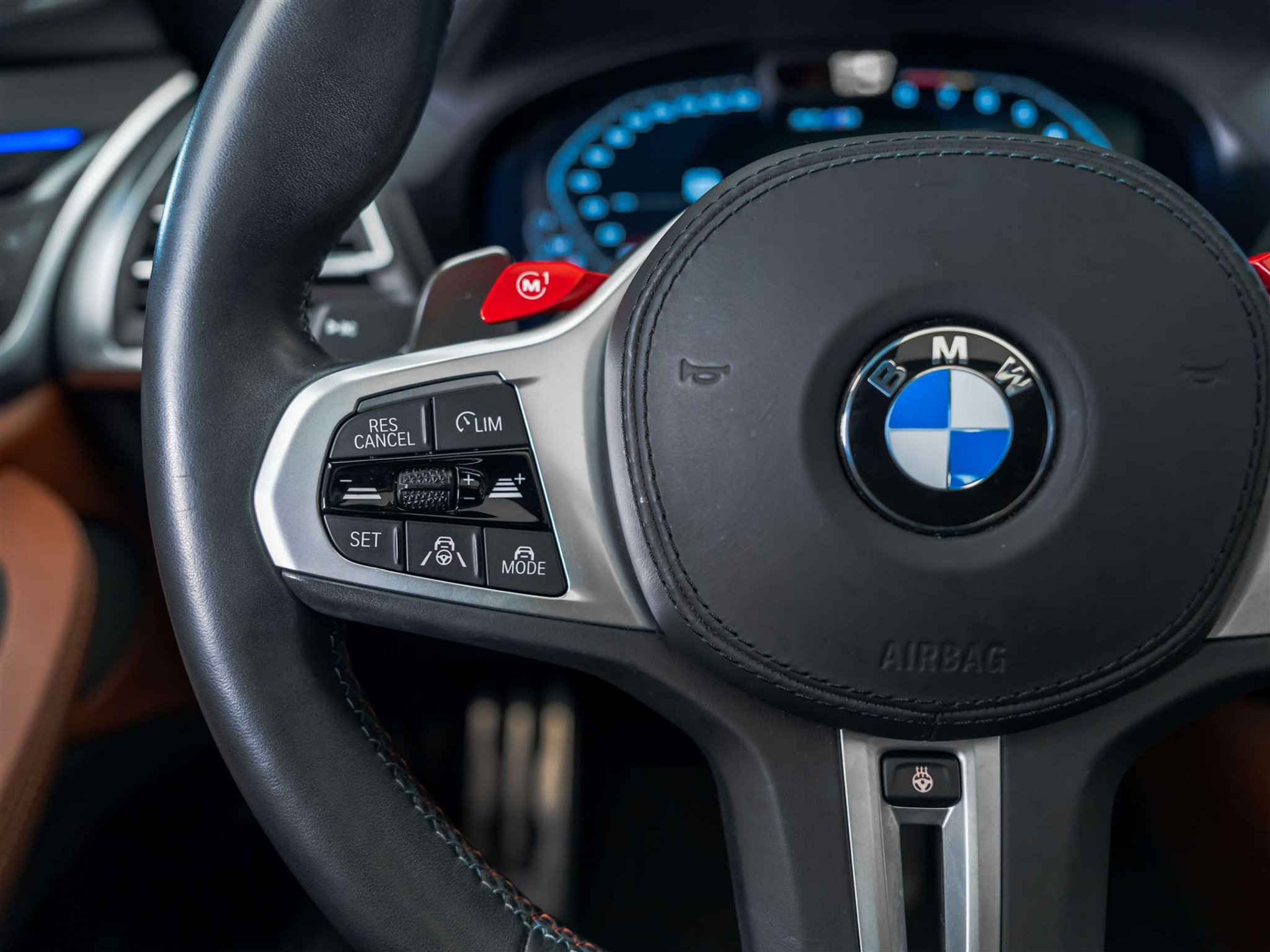 listing desktop thumbnail image 34