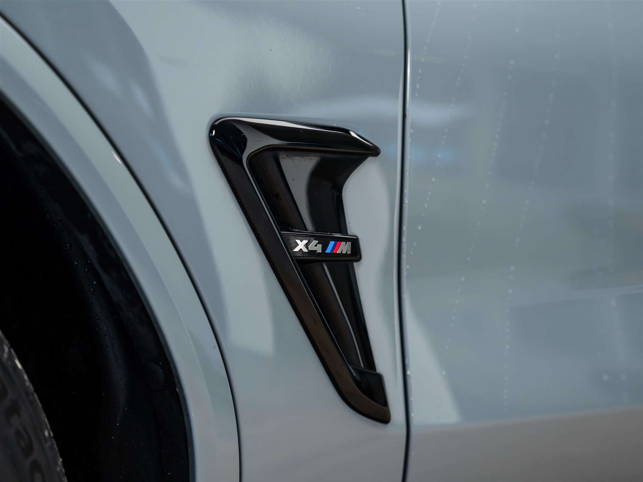 listing desktop thumbnail image 23