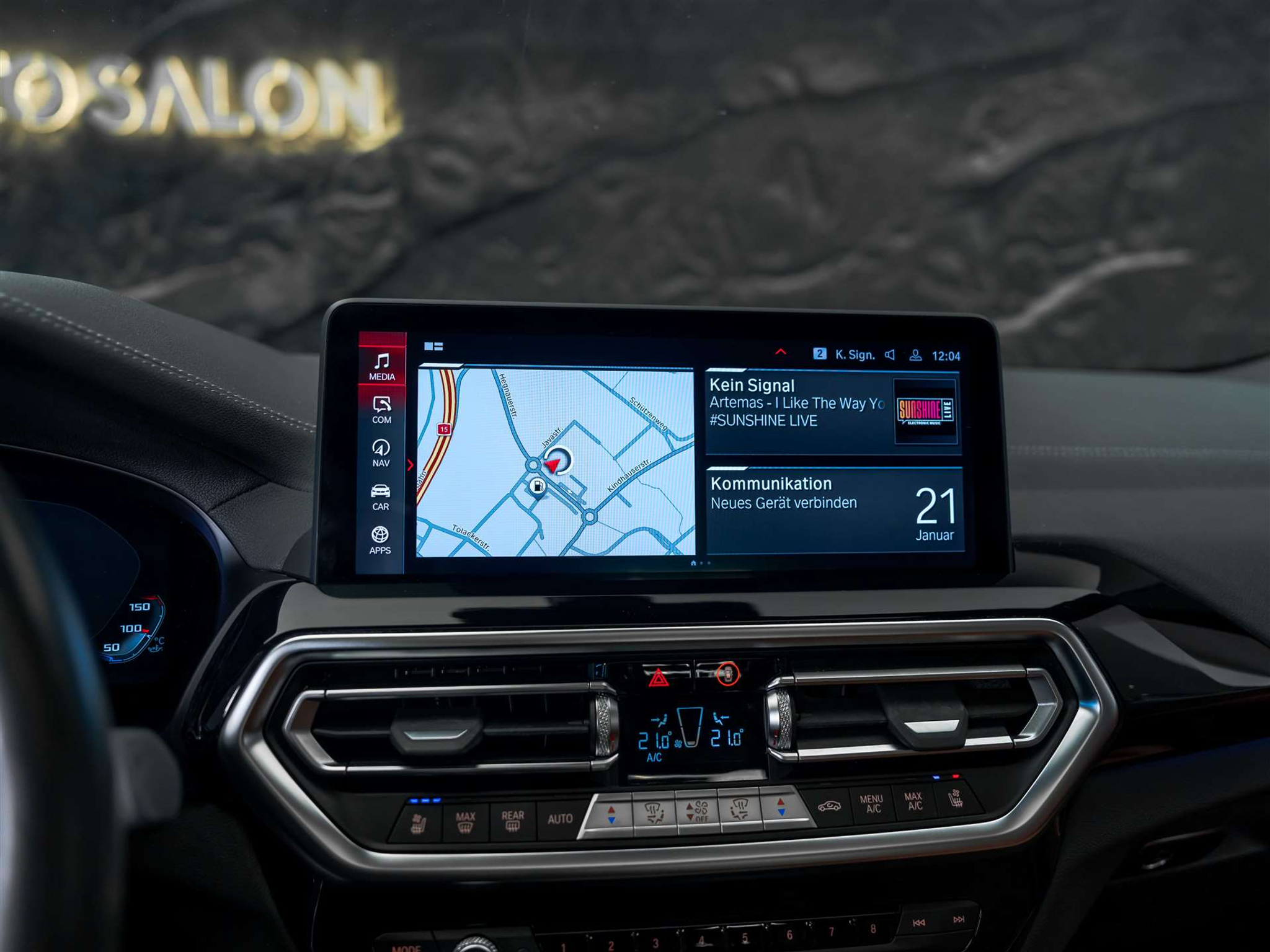 listing desktop thumbnail image 40