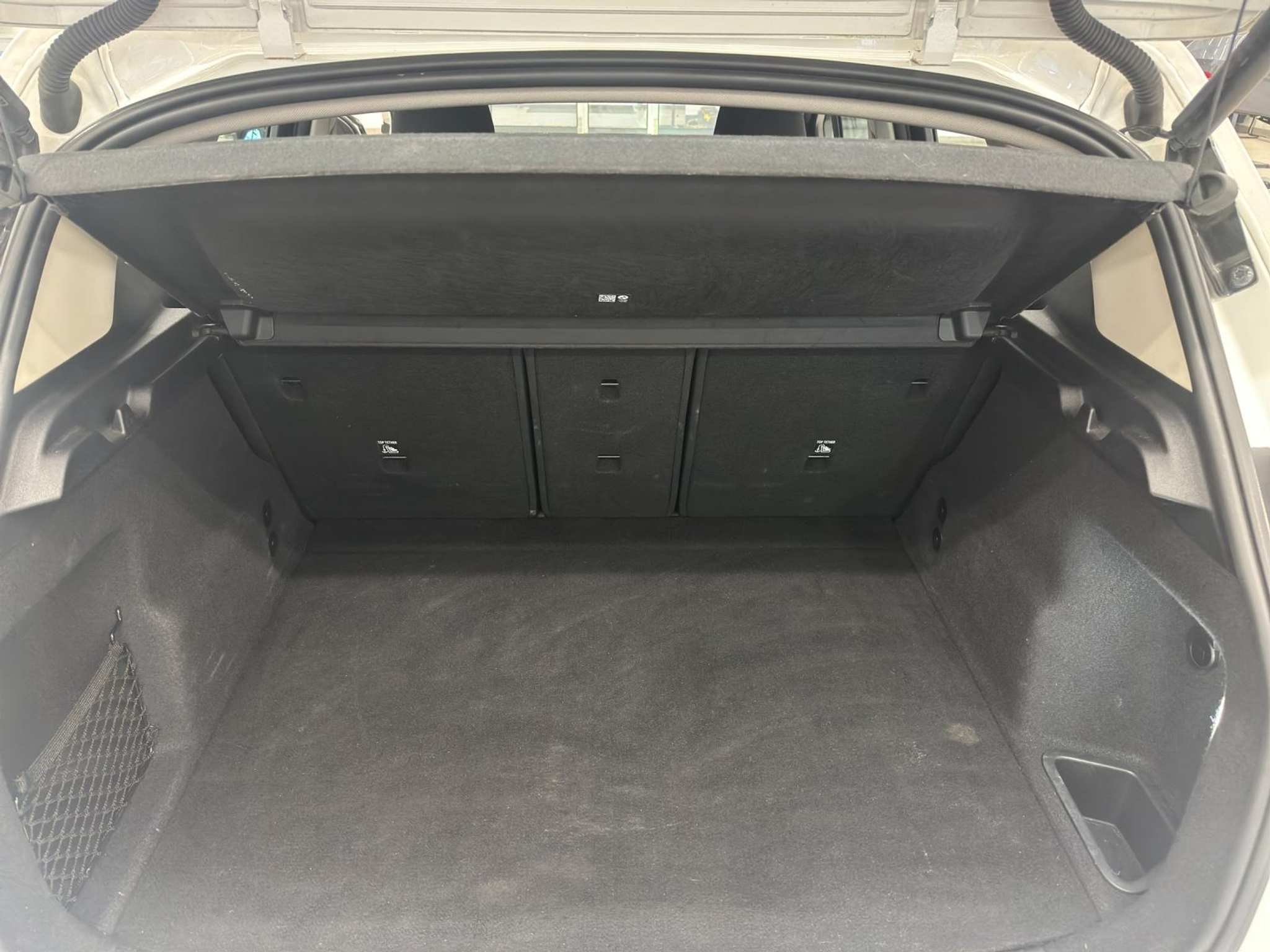 listing desktop thumbnail image 19