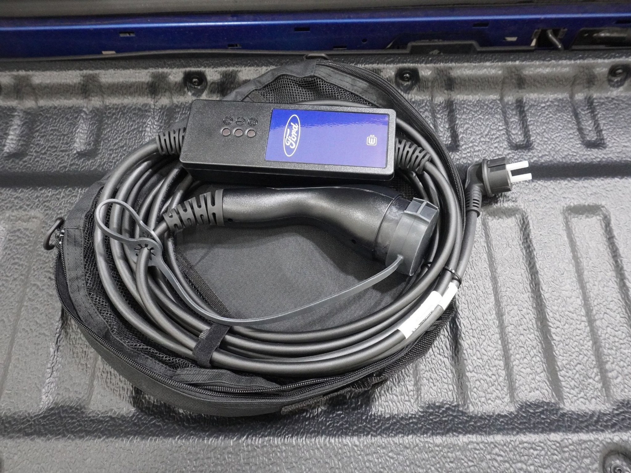 listing desktop thumbnail image 29