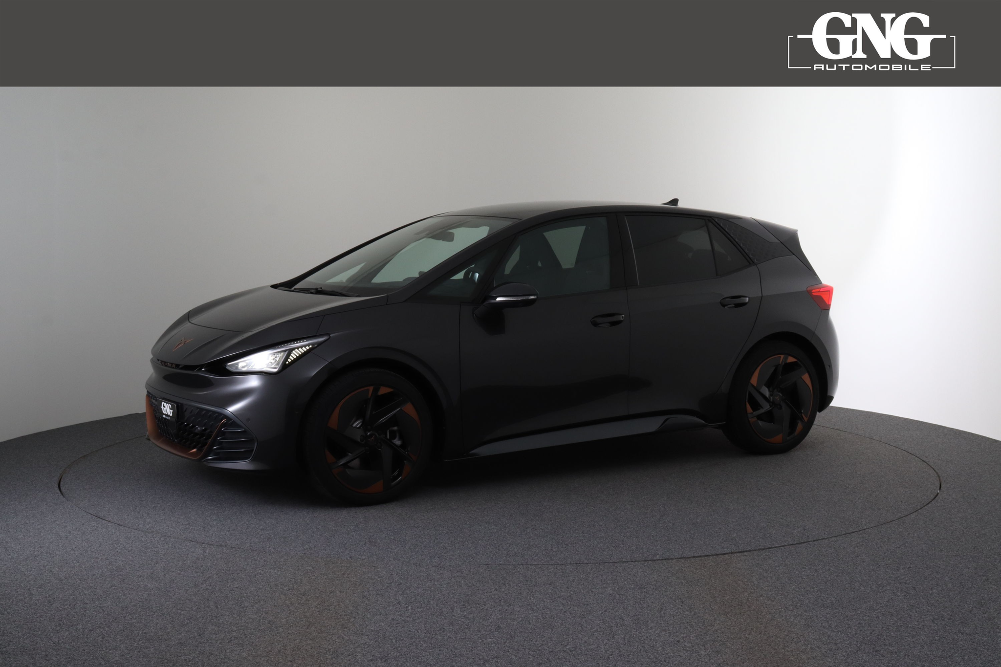 listing desktop thumbnail image 1