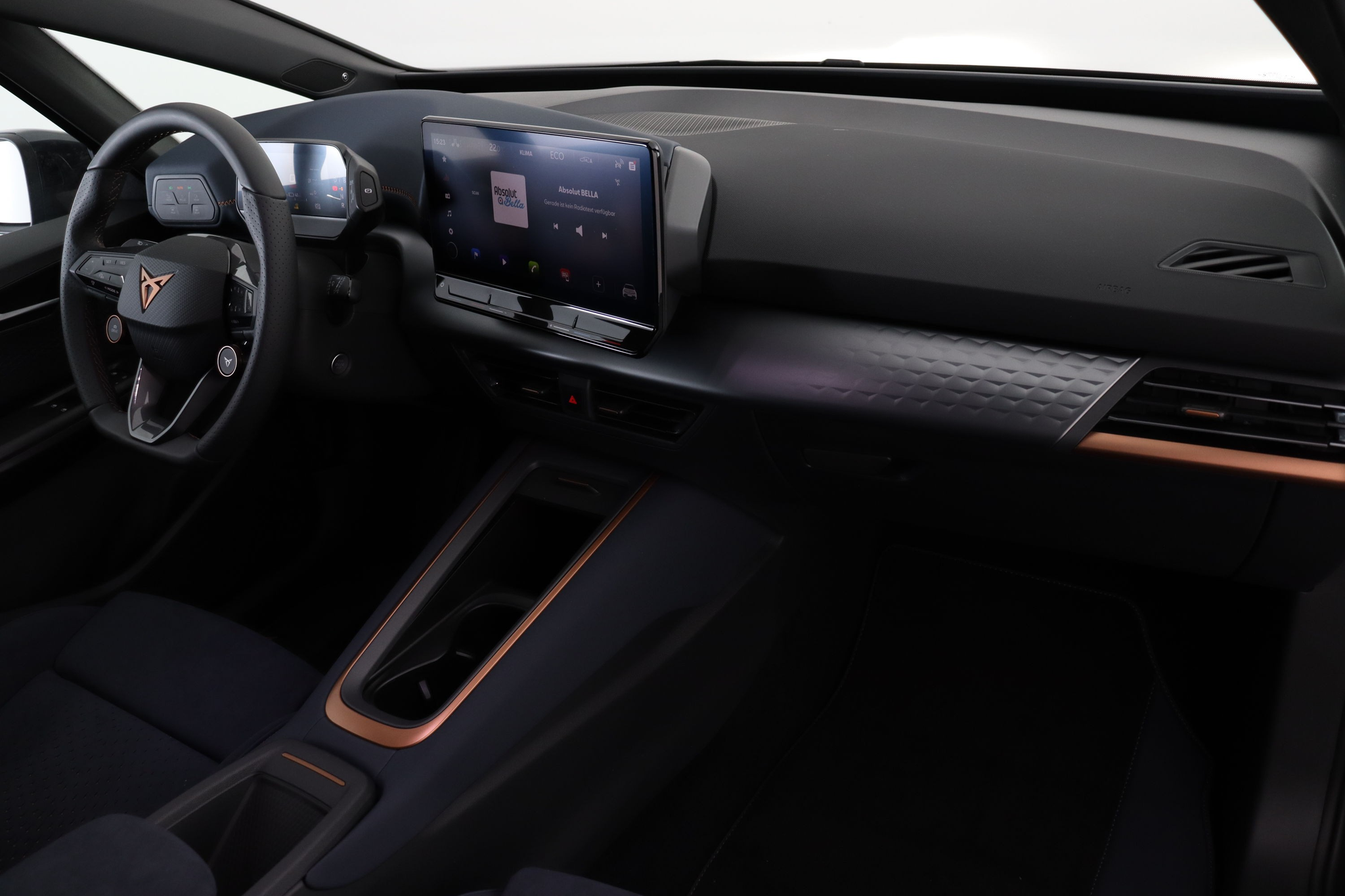 listing desktop thumbnail image 14