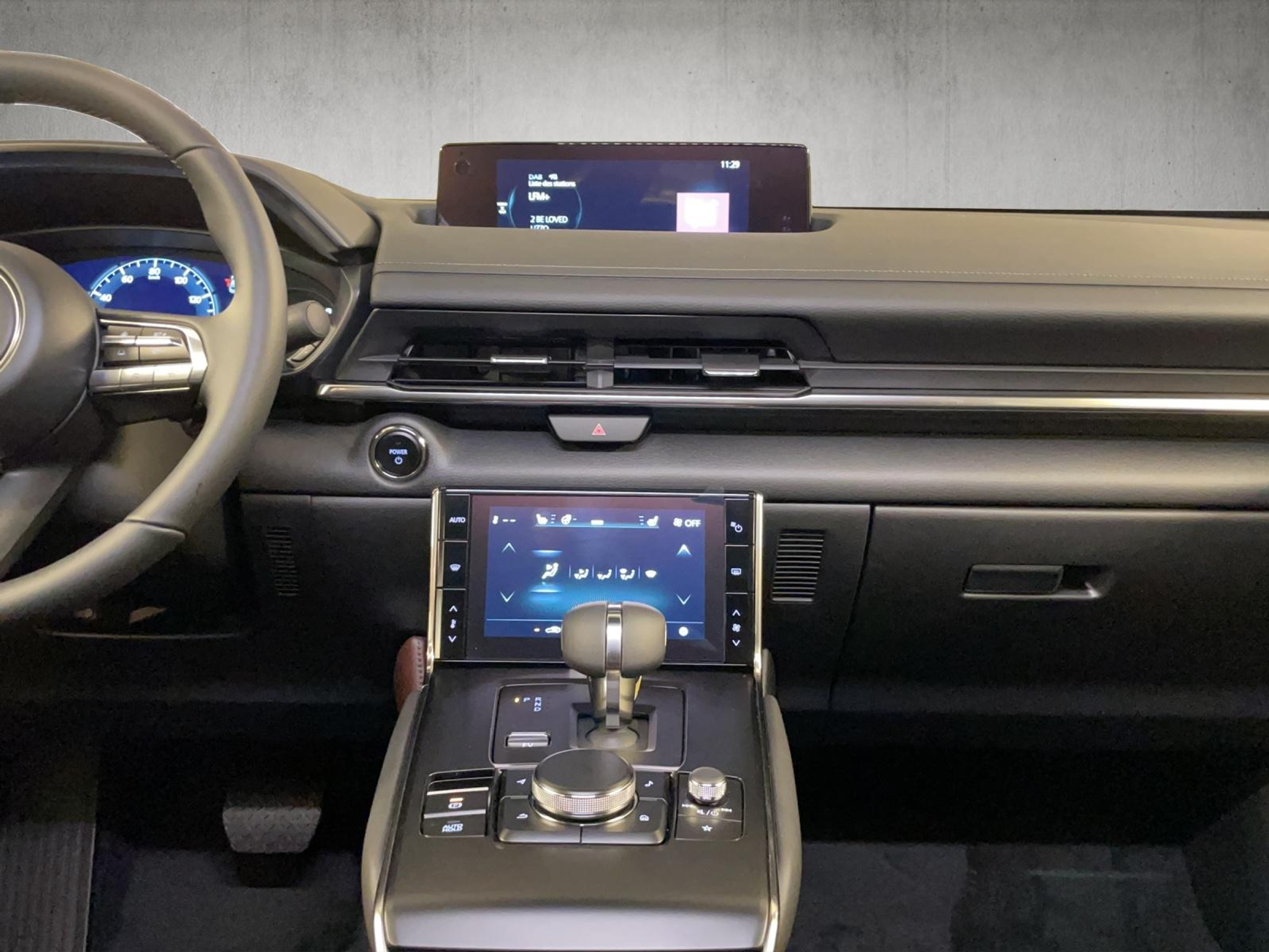 listing desktop thumbnail image 14