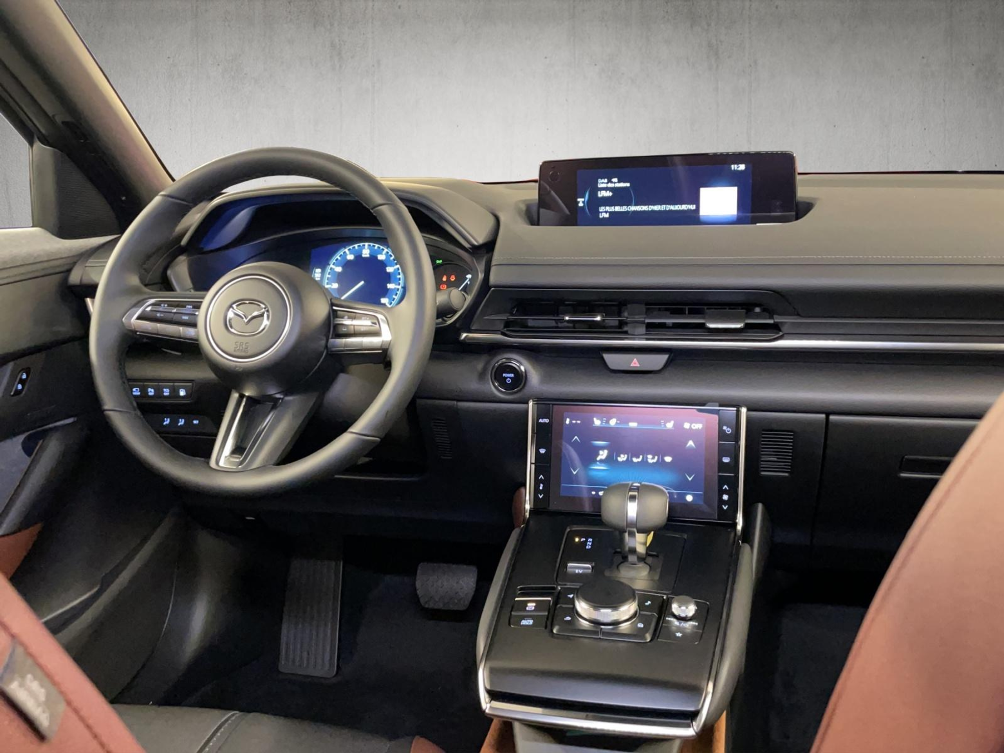 listing desktop thumbnail image 13