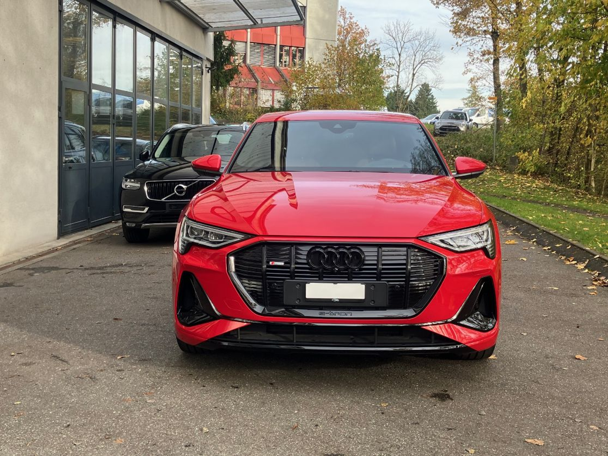 listing desktop thumbnail image 1