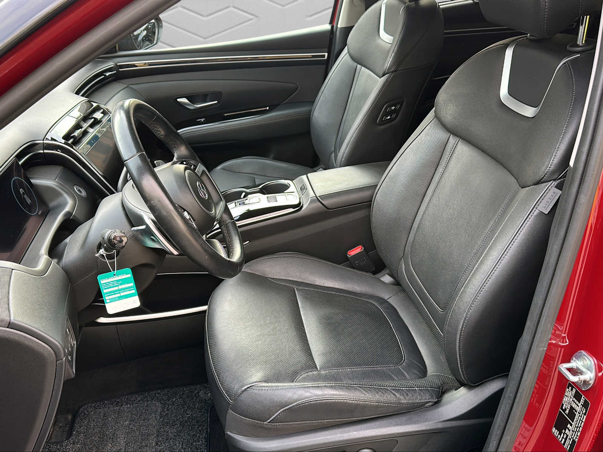 listing desktop thumbnail image 10