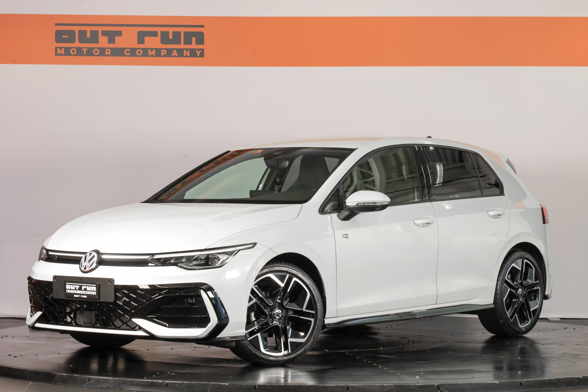 listing desktop thumbnail image 5