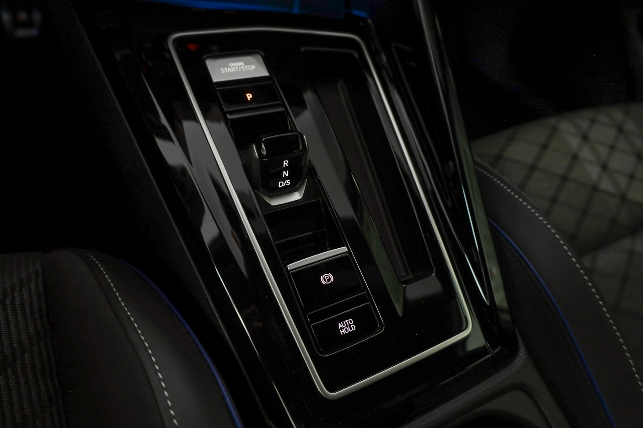 listing desktop thumbnail image 18