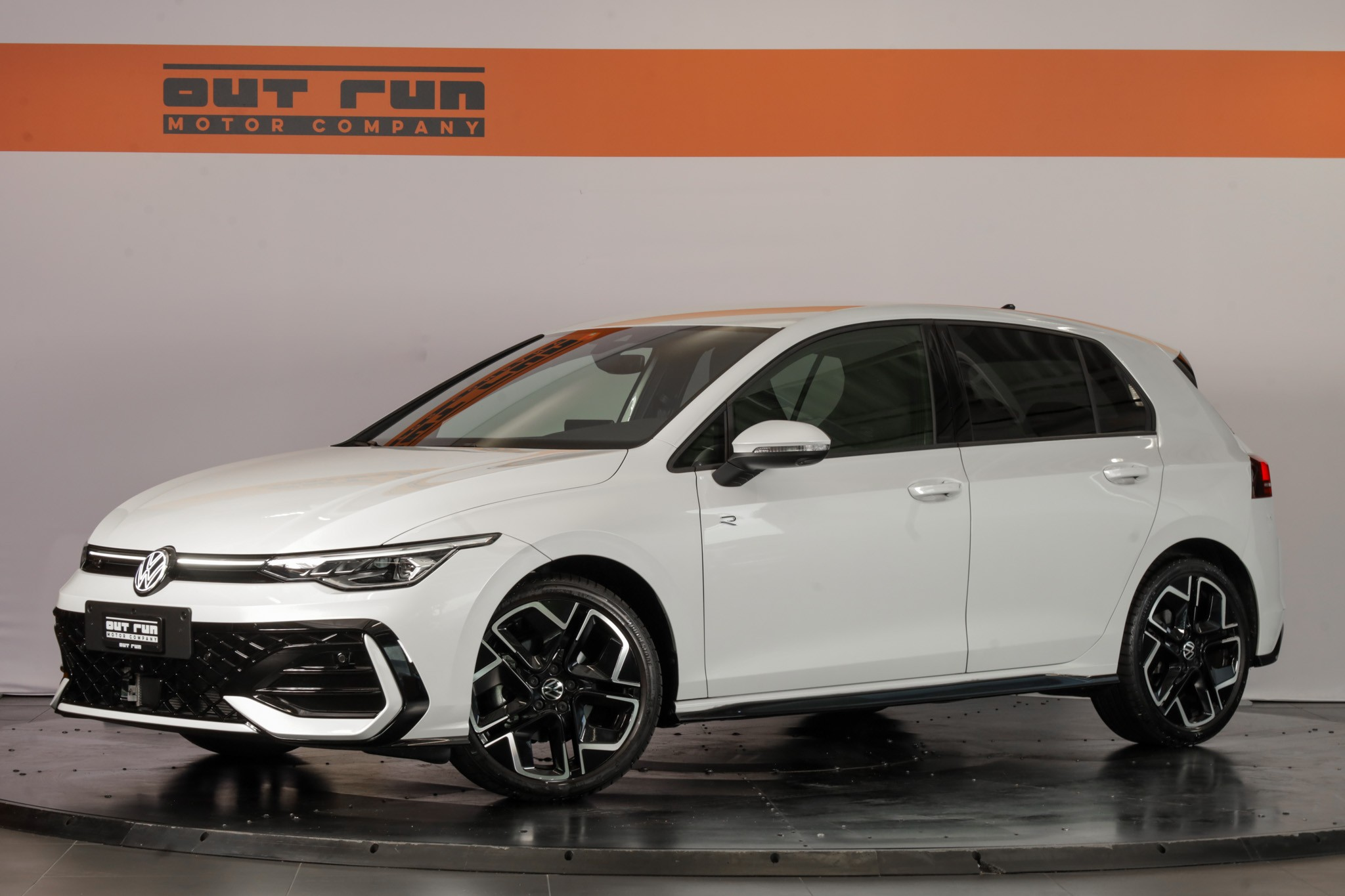 listing desktop thumbnail image 6