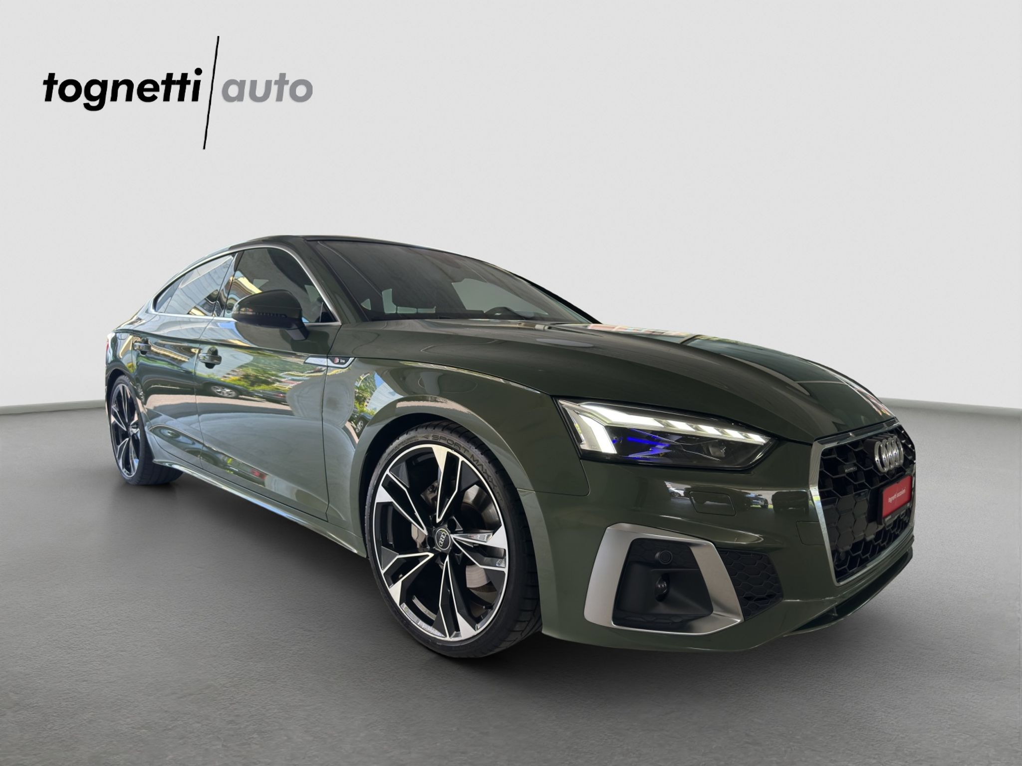 listing desktop thumbnail image 1