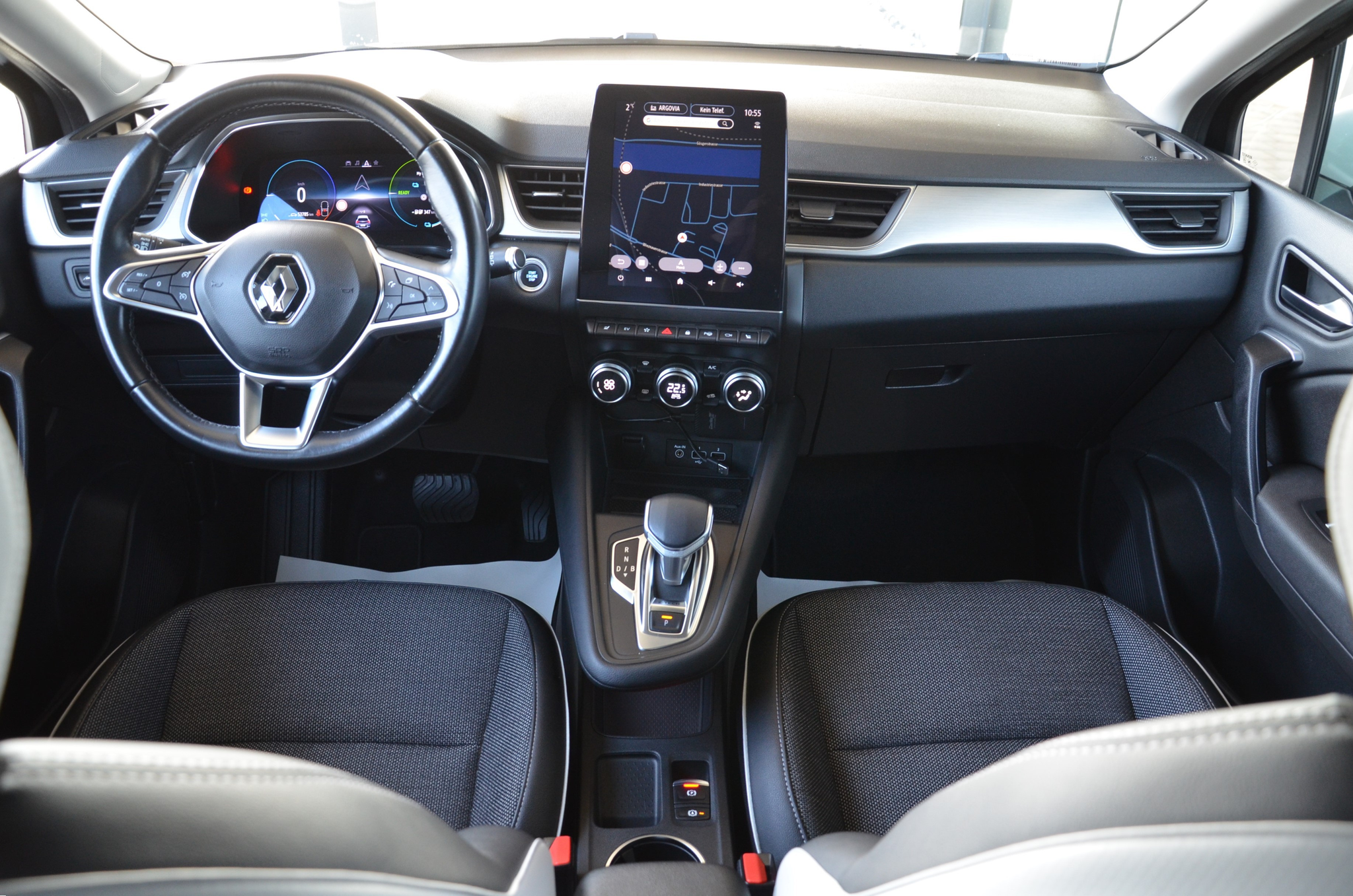 listing desktop thumbnail image 12