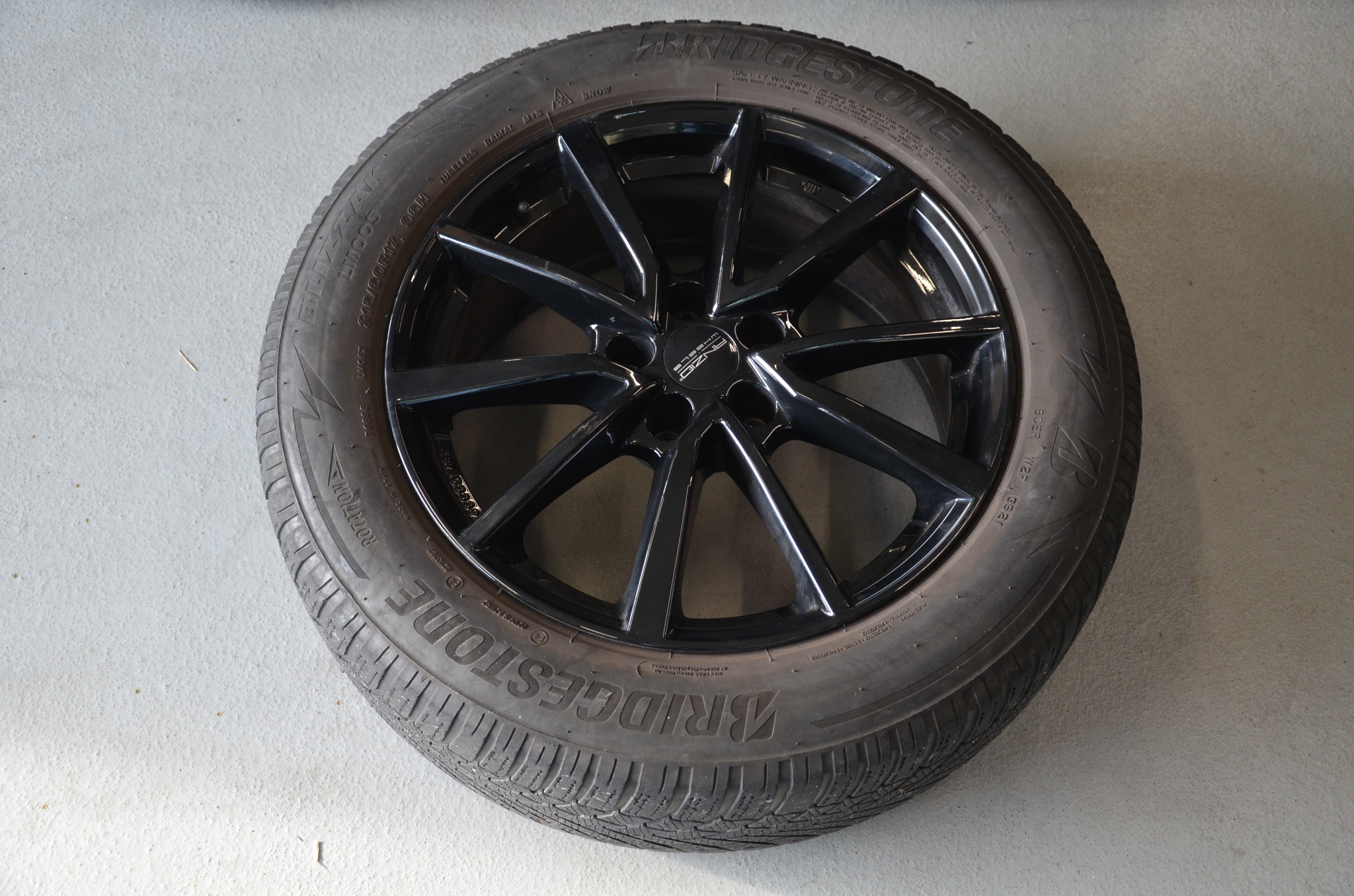 listing desktop thumbnail image 22