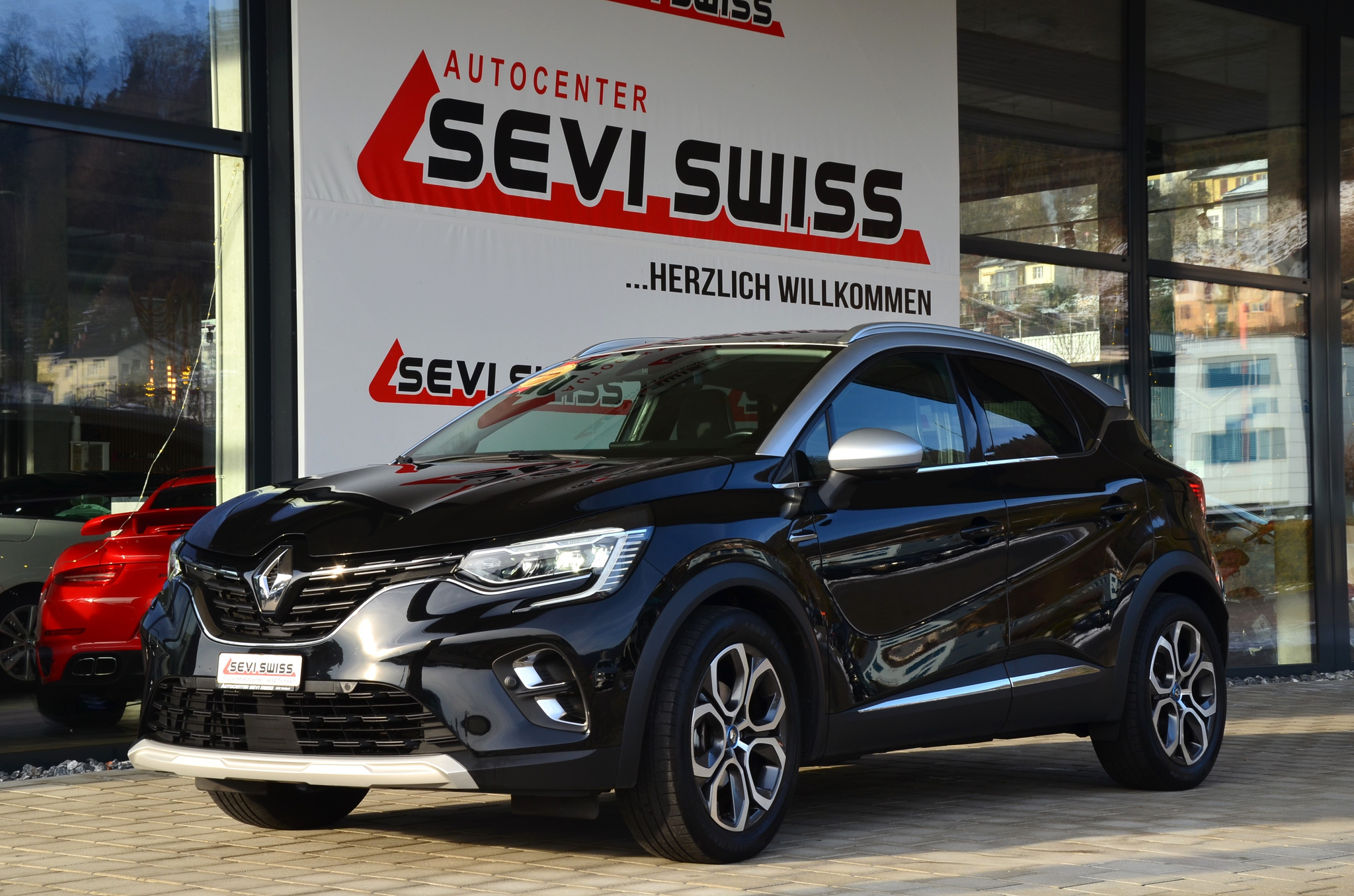 listing desktop thumbnail image 10