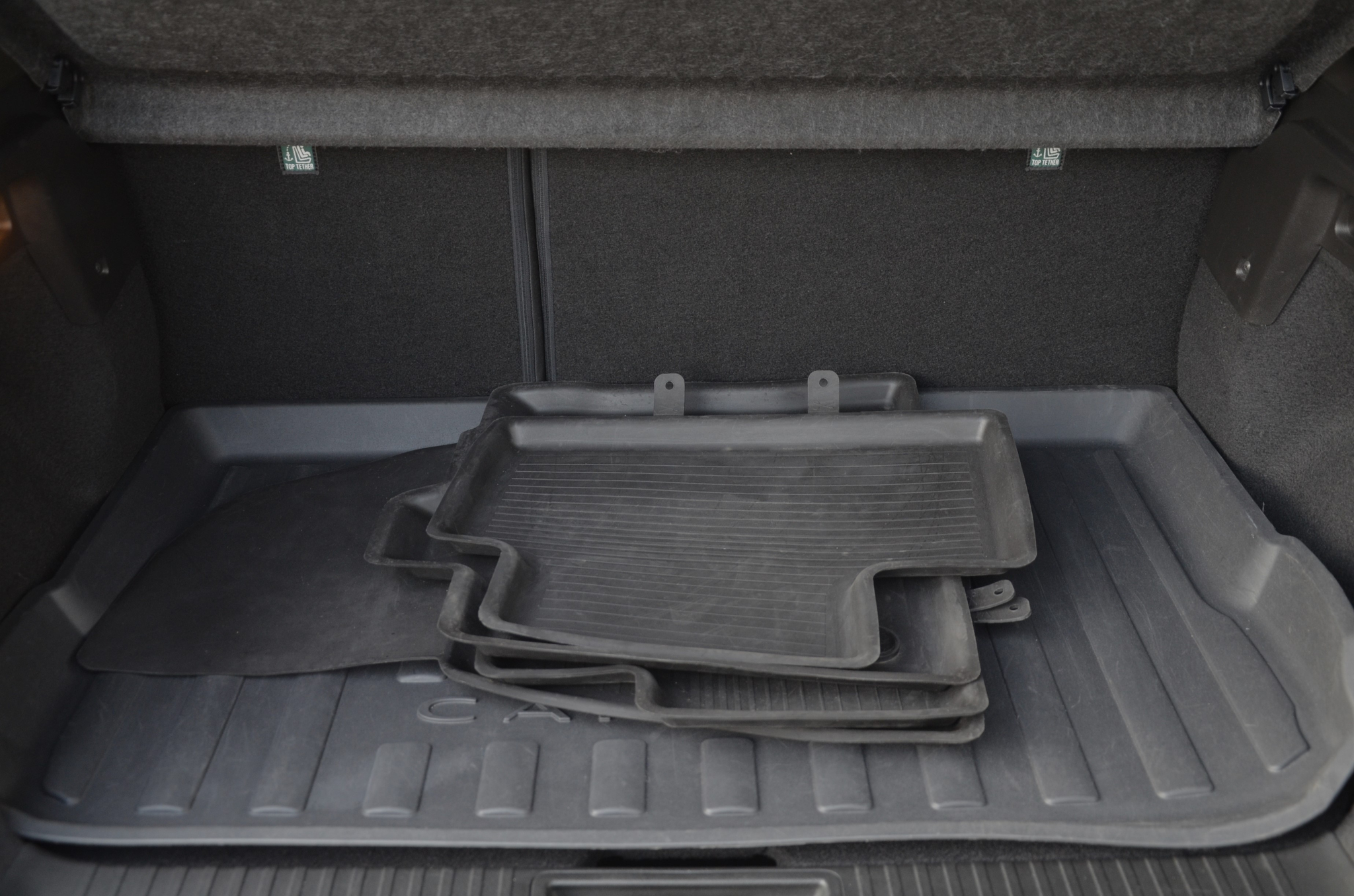 listing desktop thumbnail image 21