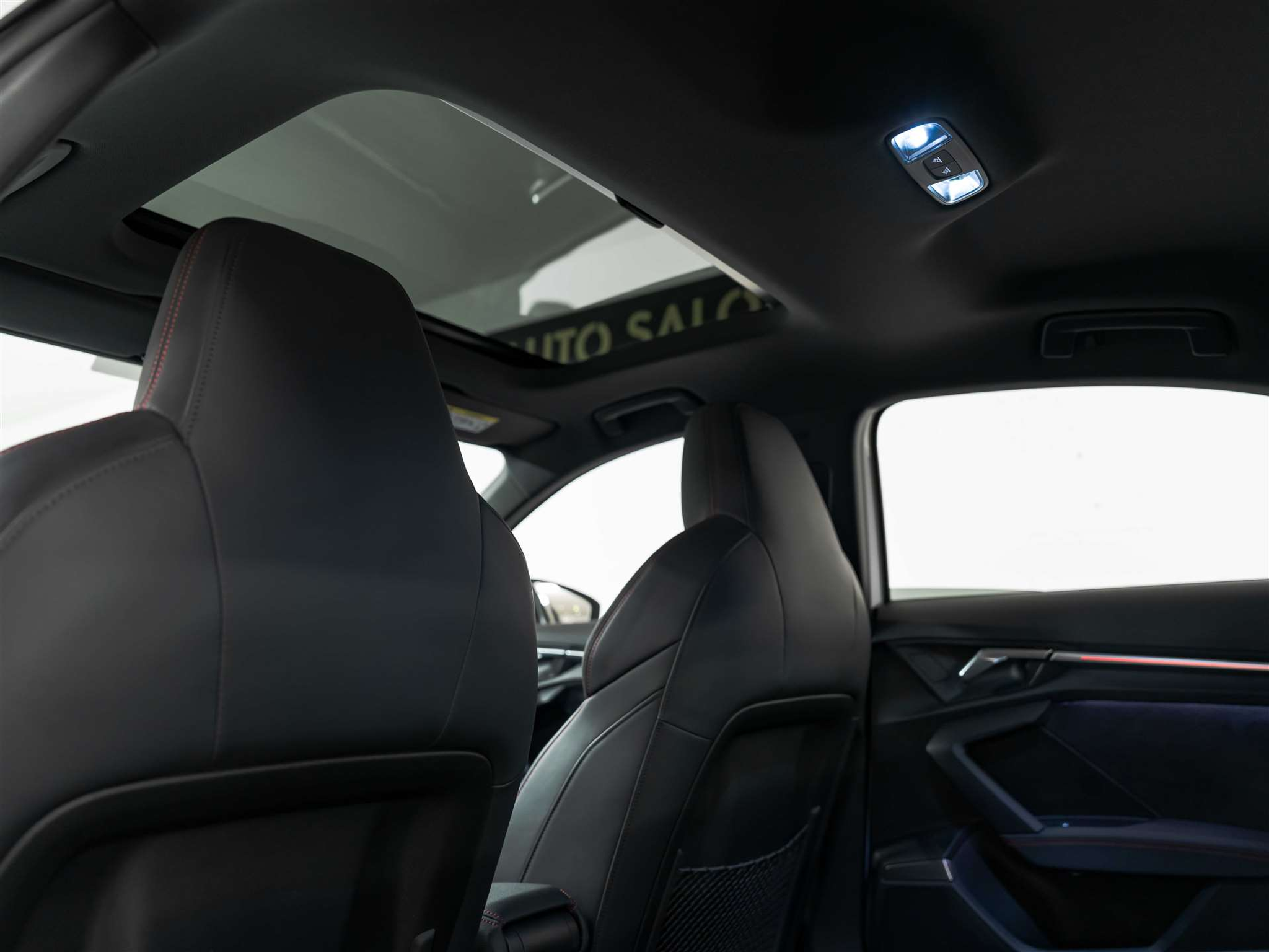 listing desktop thumbnail image 14