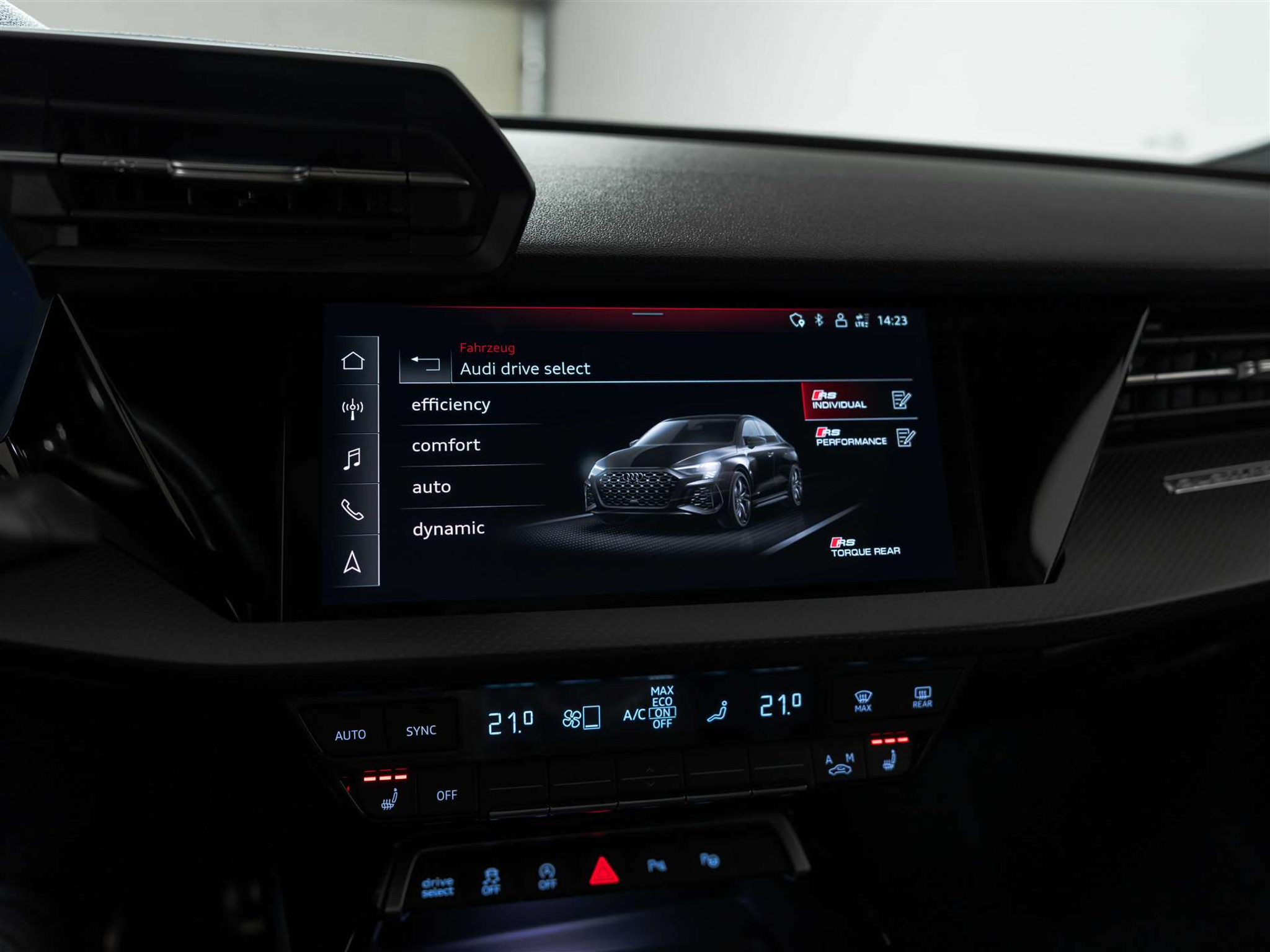 listing desktop thumbnail image 44