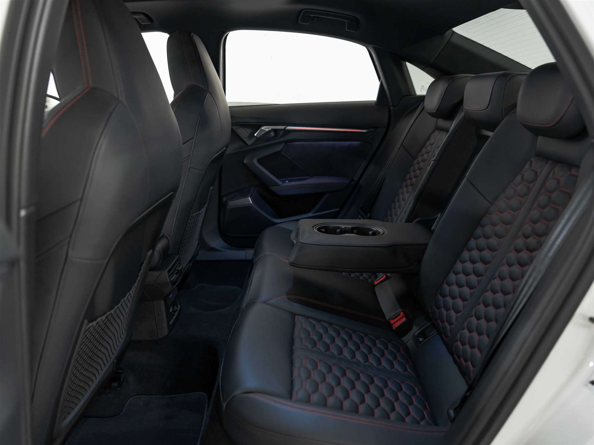 listing desktop thumbnail image 15