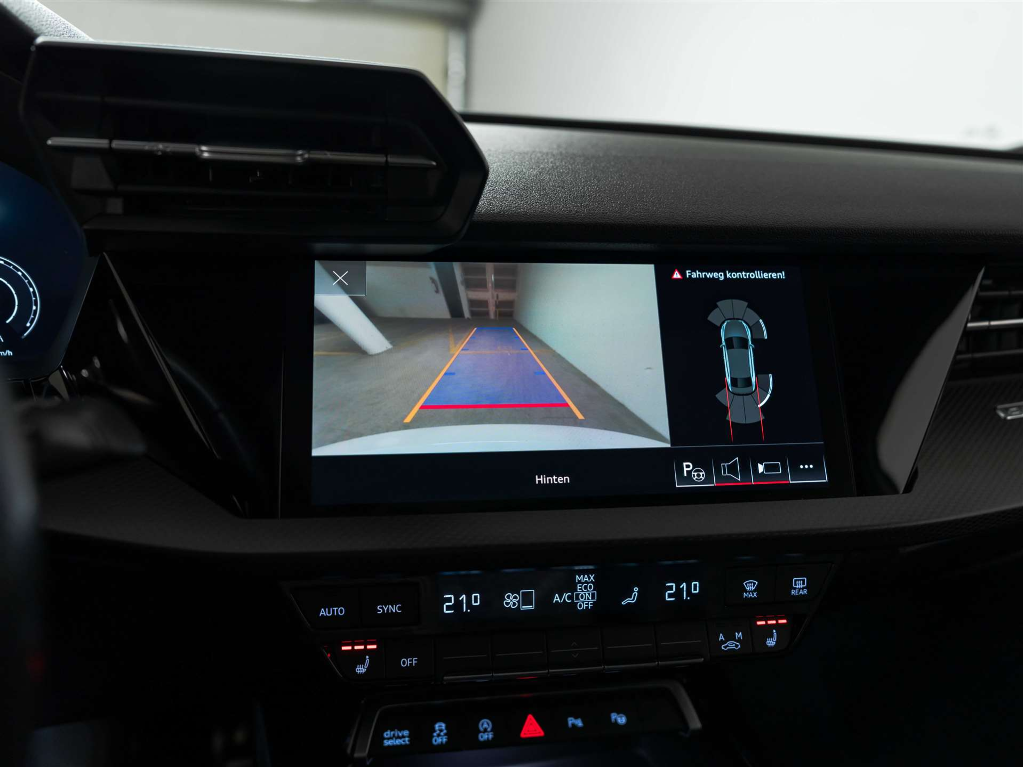 listing desktop thumbnail image 53