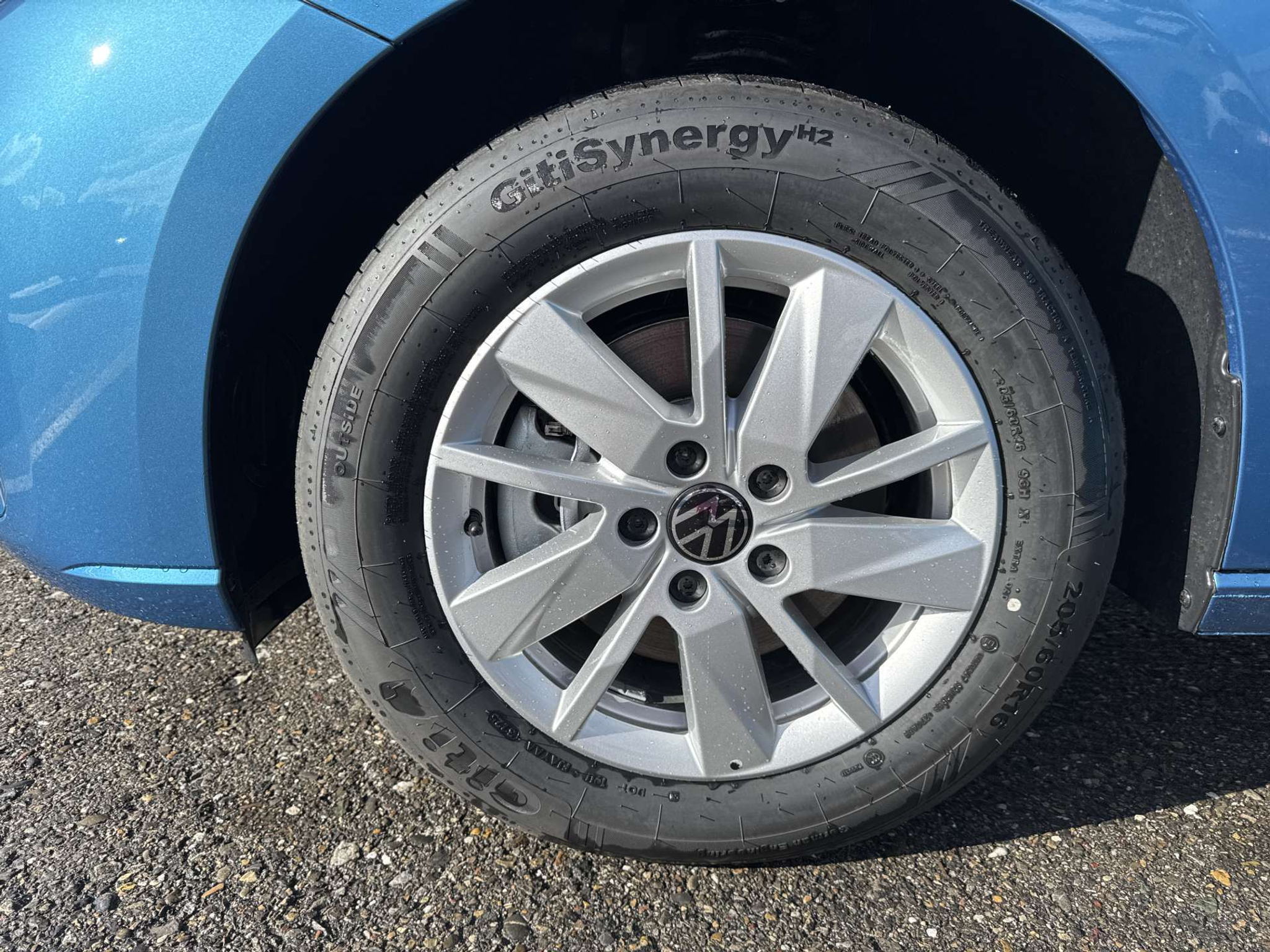 listing desktop thumbnail image 8