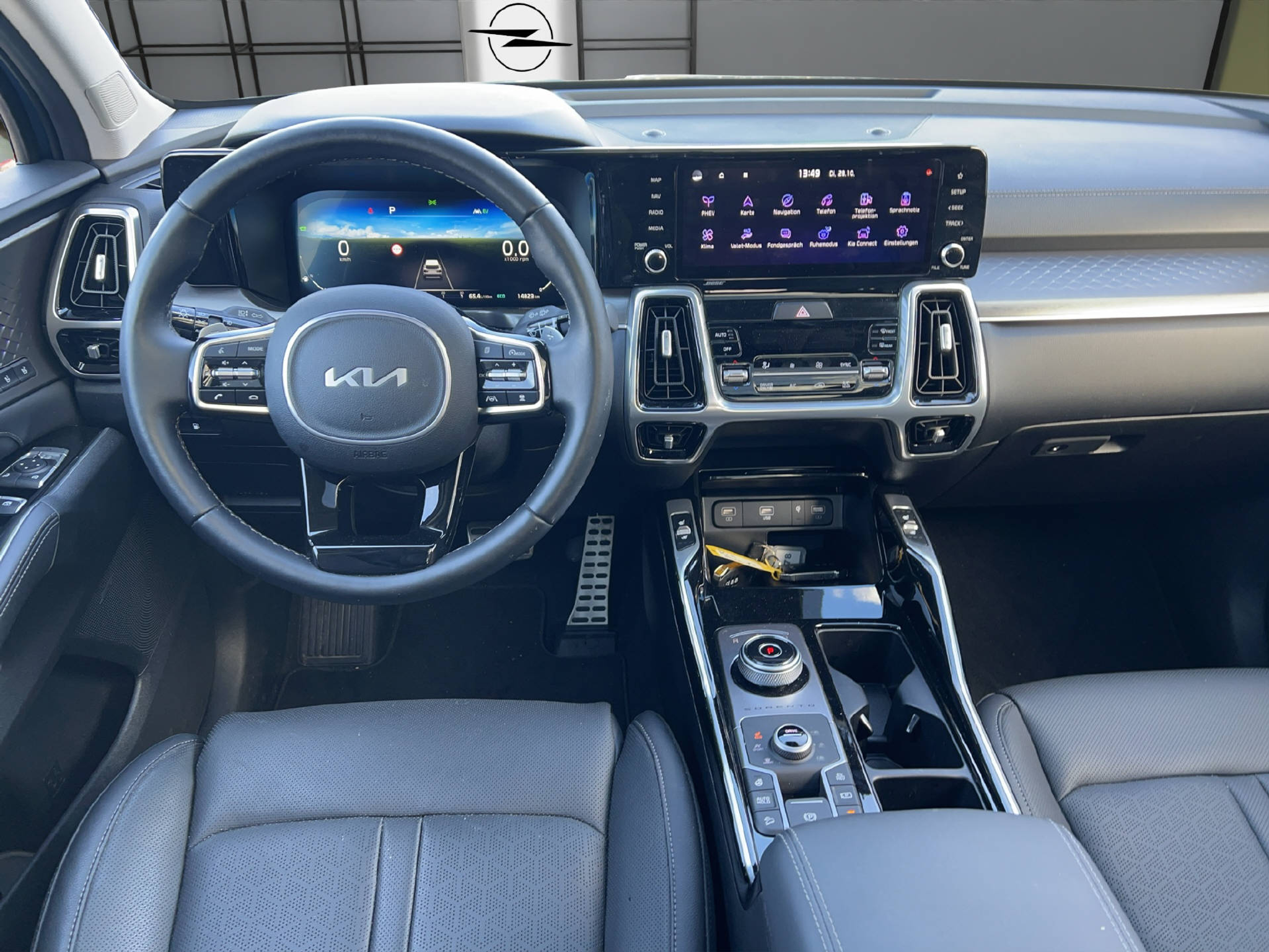 listing desktop thumbnail image 8