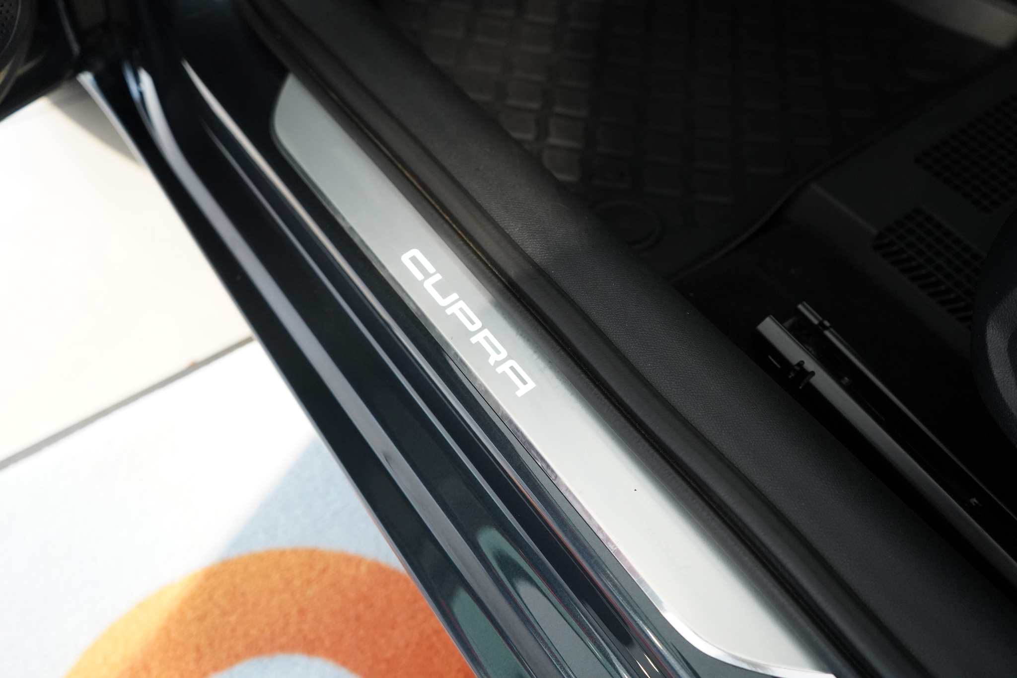 listing desktop thumbnail image 13