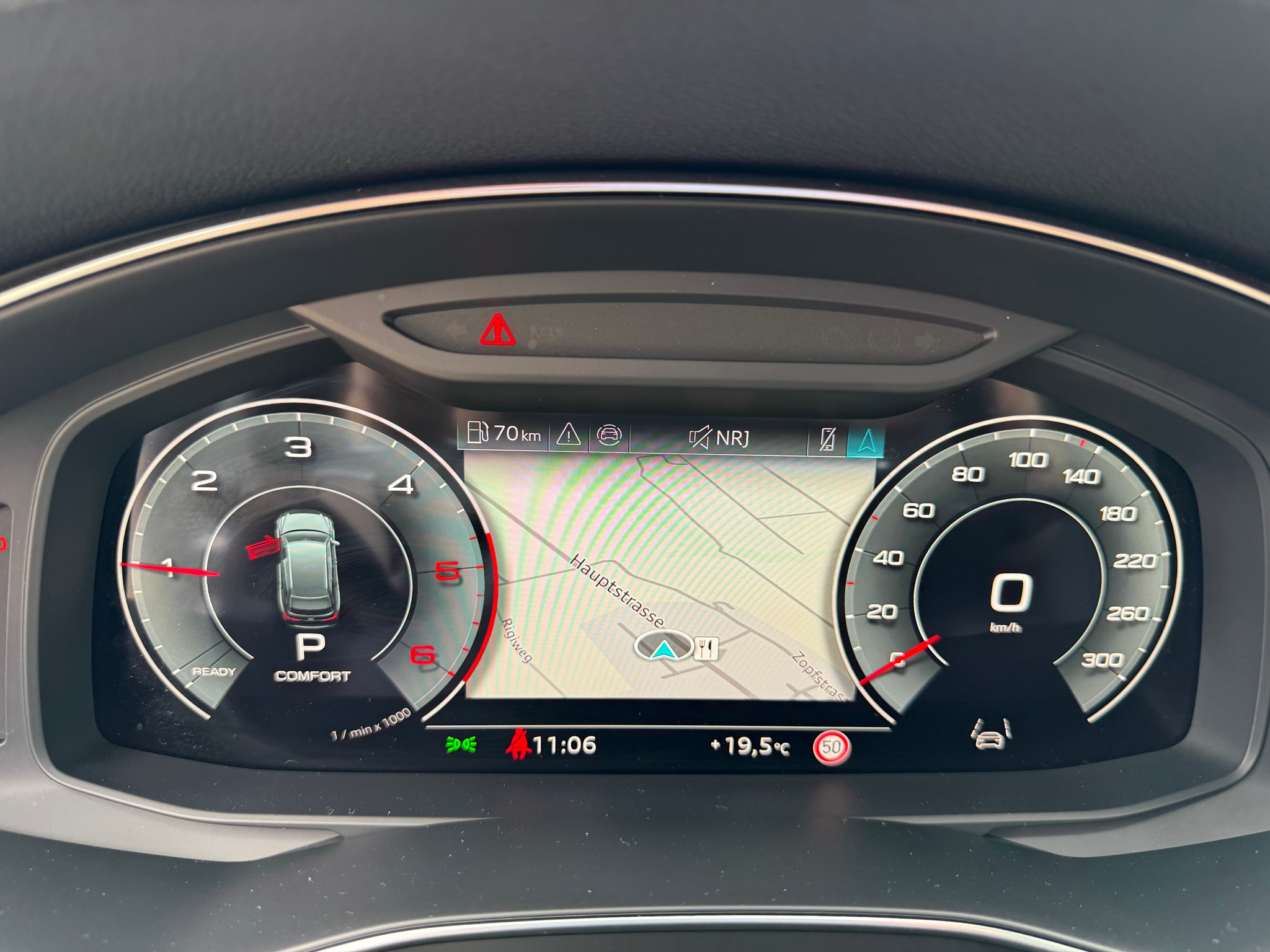 listing desktop thumbnail image 22