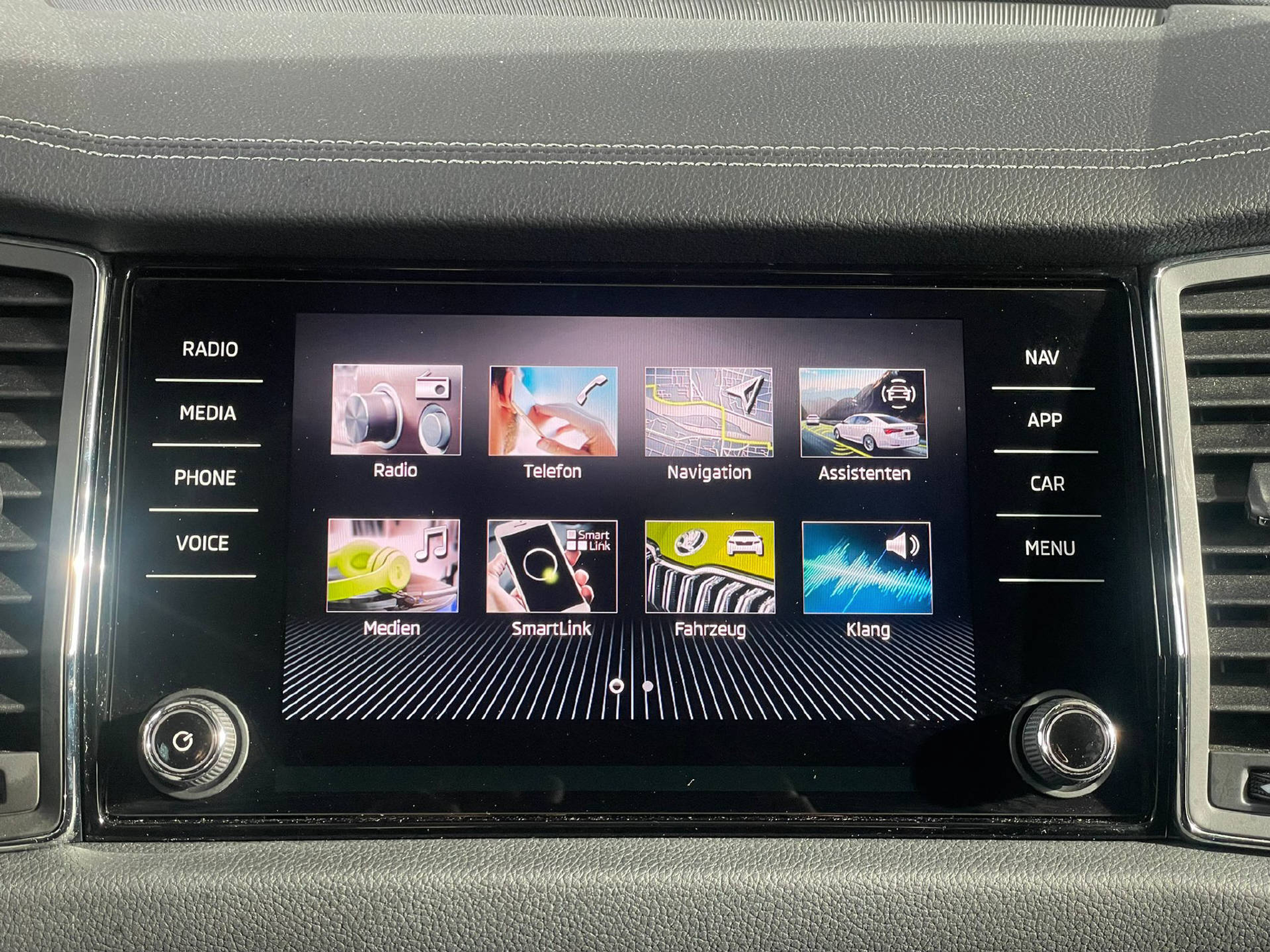 listing desktop thumbnail image 13