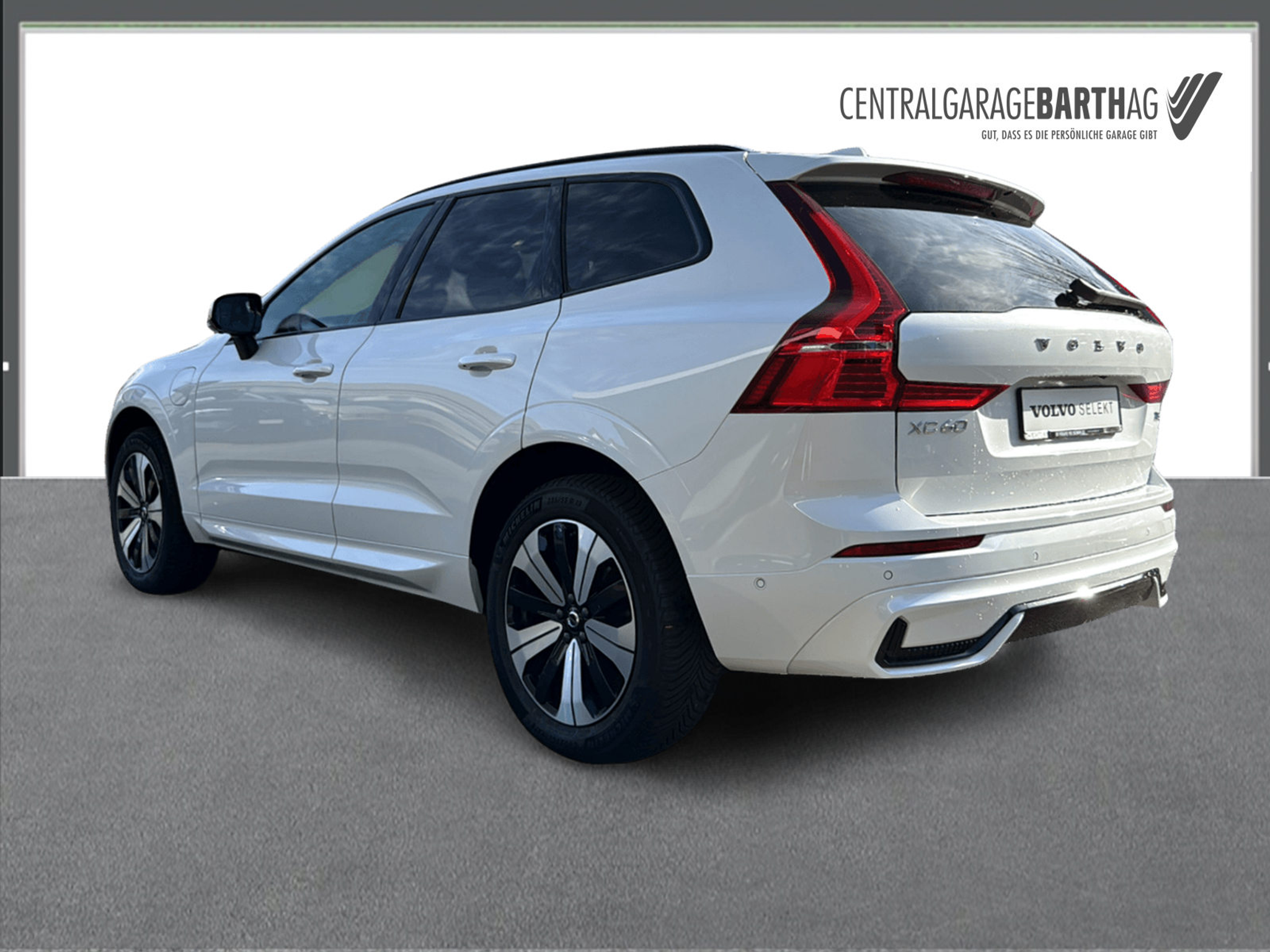 listing desktop thumbnail image 5