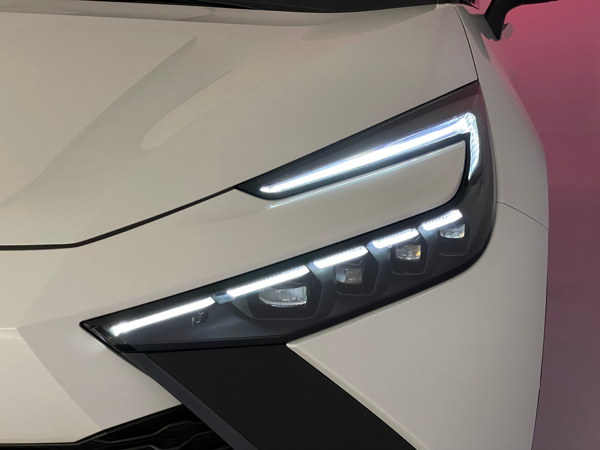 listing desktop thumbnail image 16