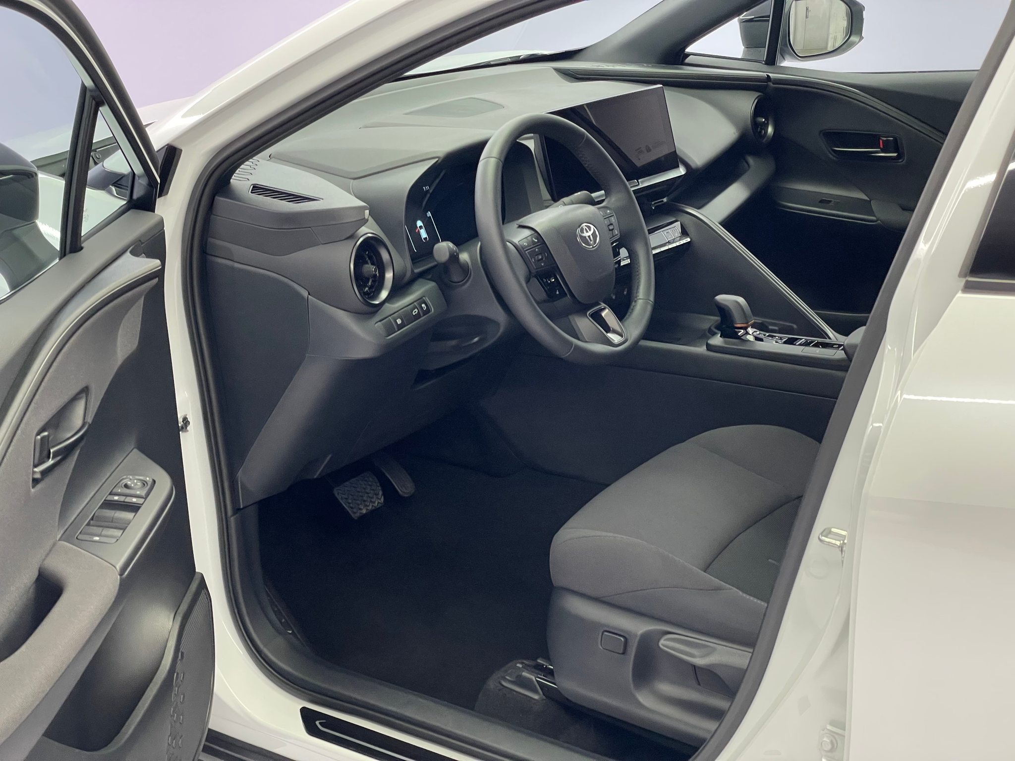 listing desktop thumbnail image 6