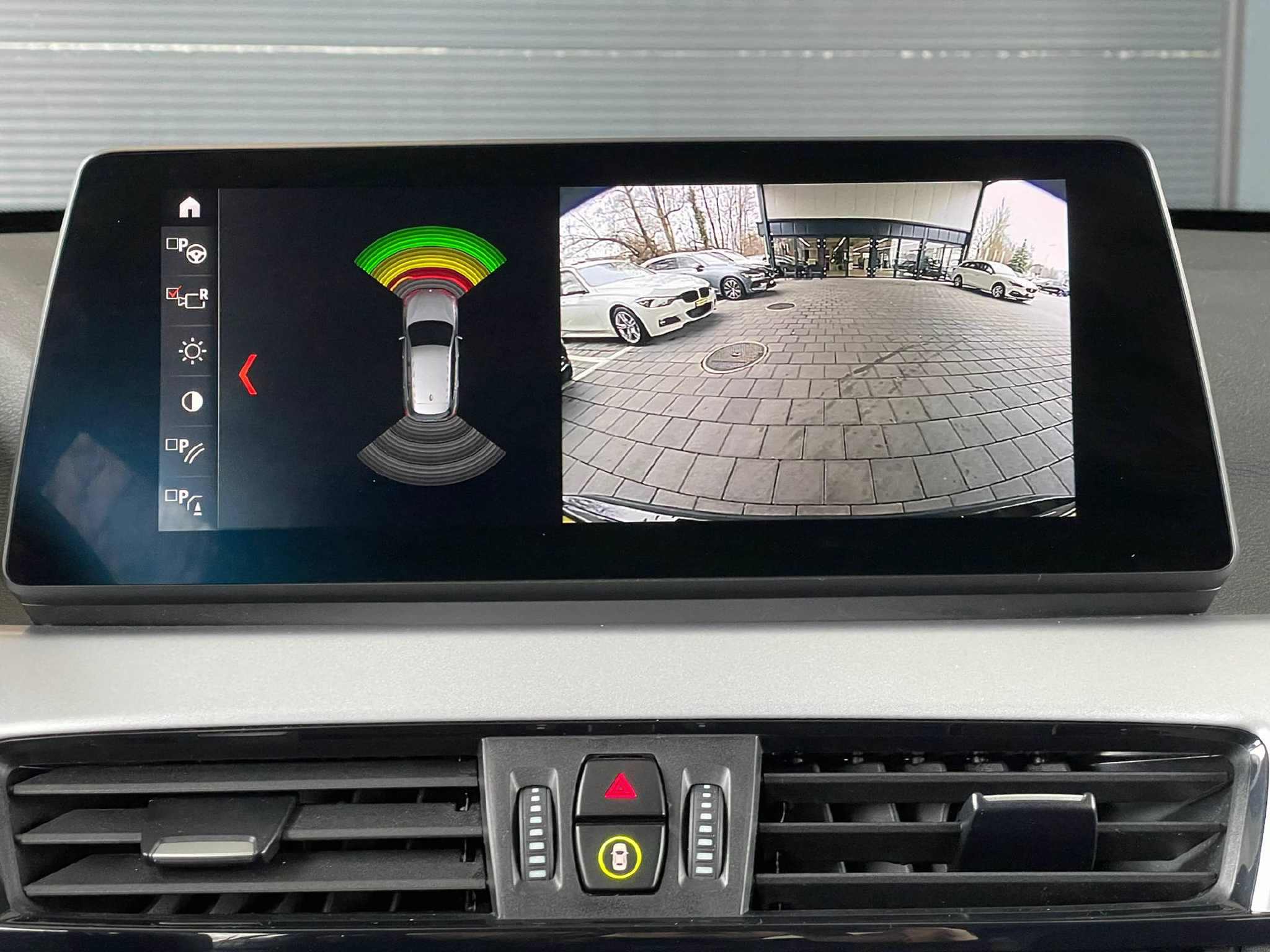 listing desktop thumbnail image 10