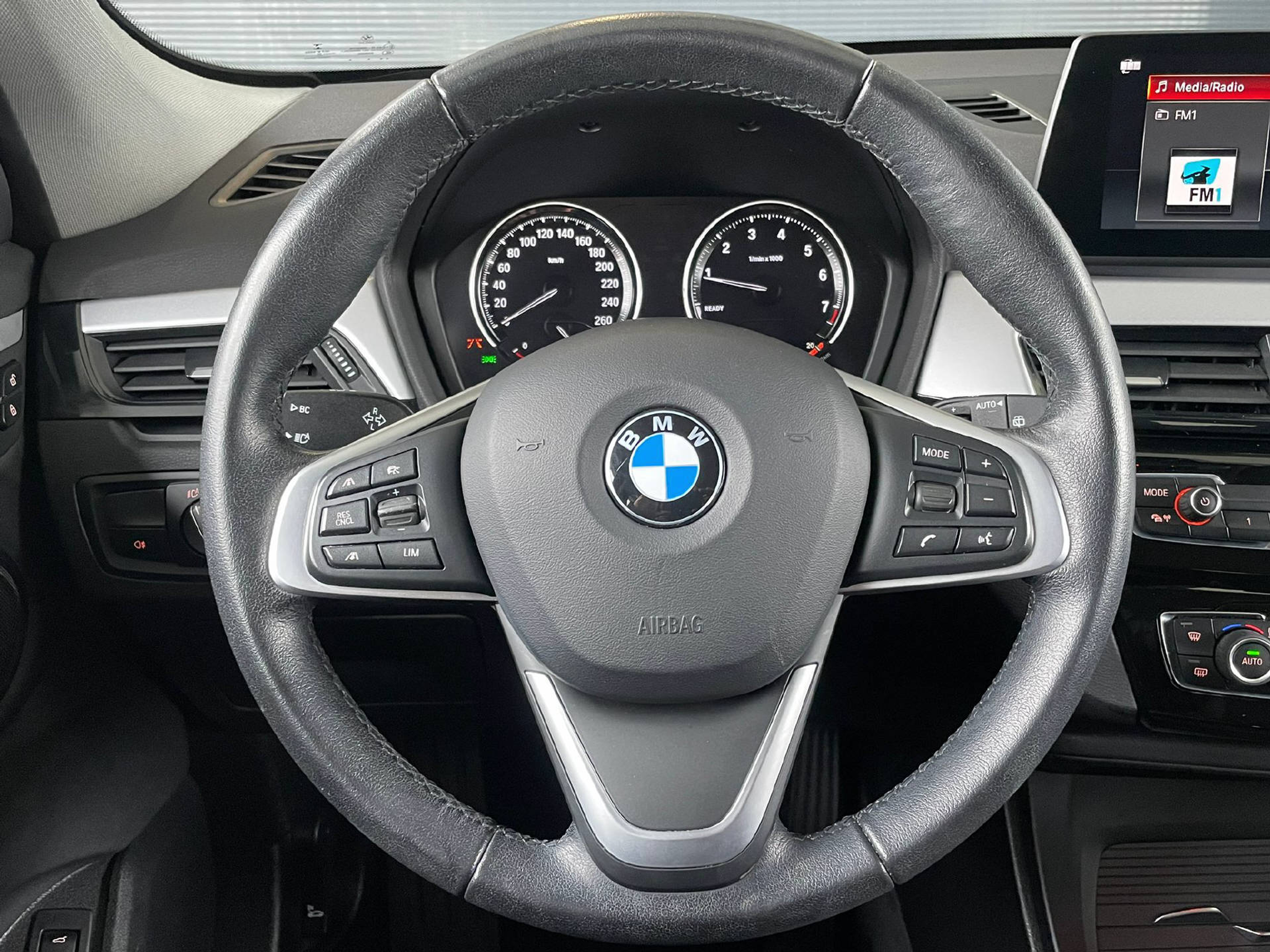 listing desktop thumbnail image 6