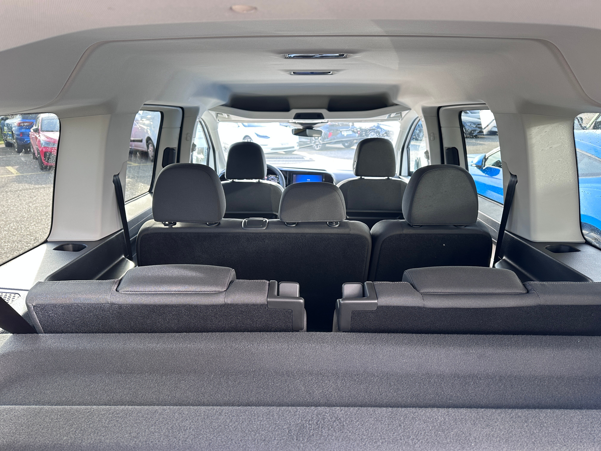 listing desktop thumbnail image 9