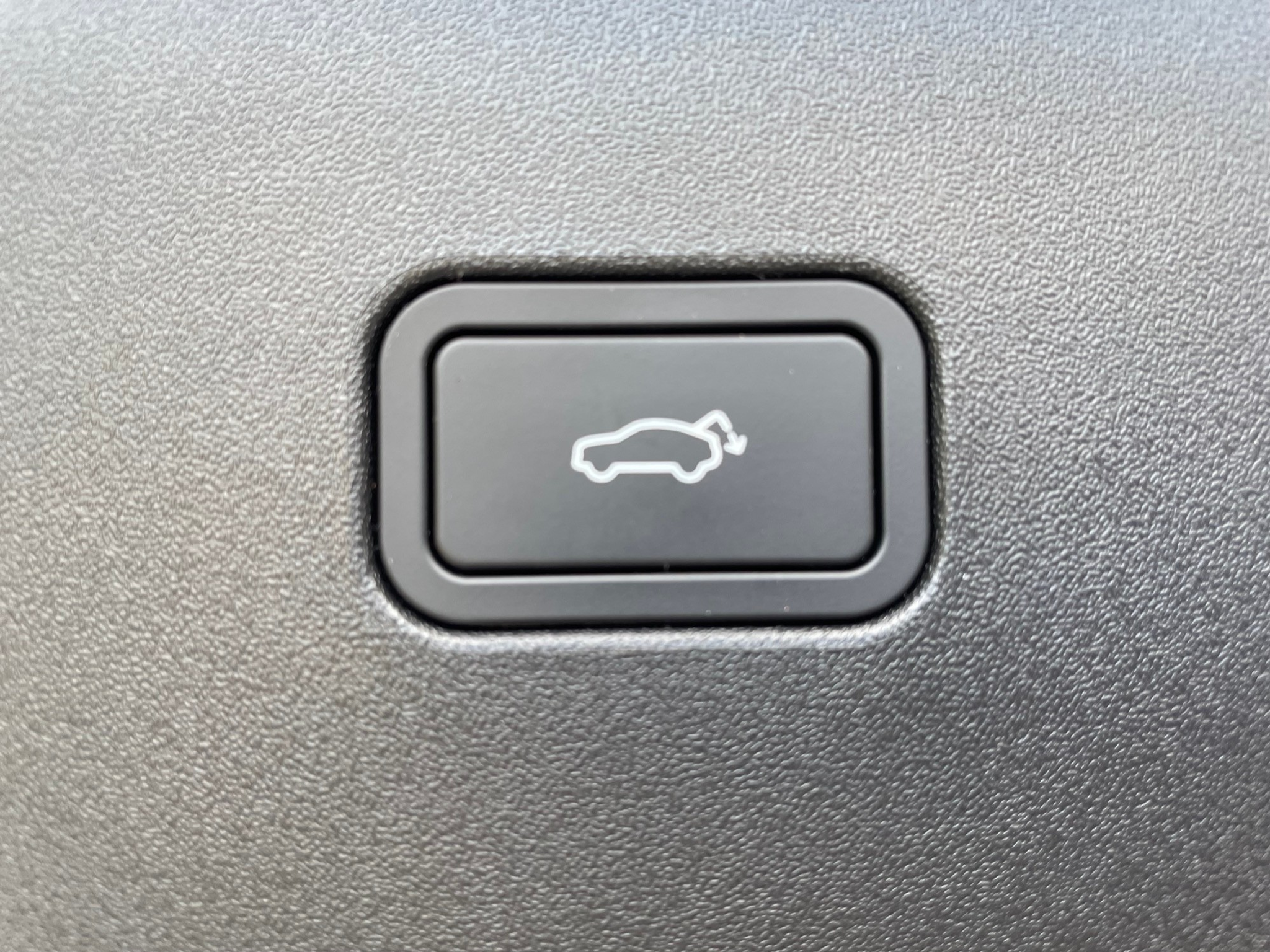 listing desktop thumbnail image 15