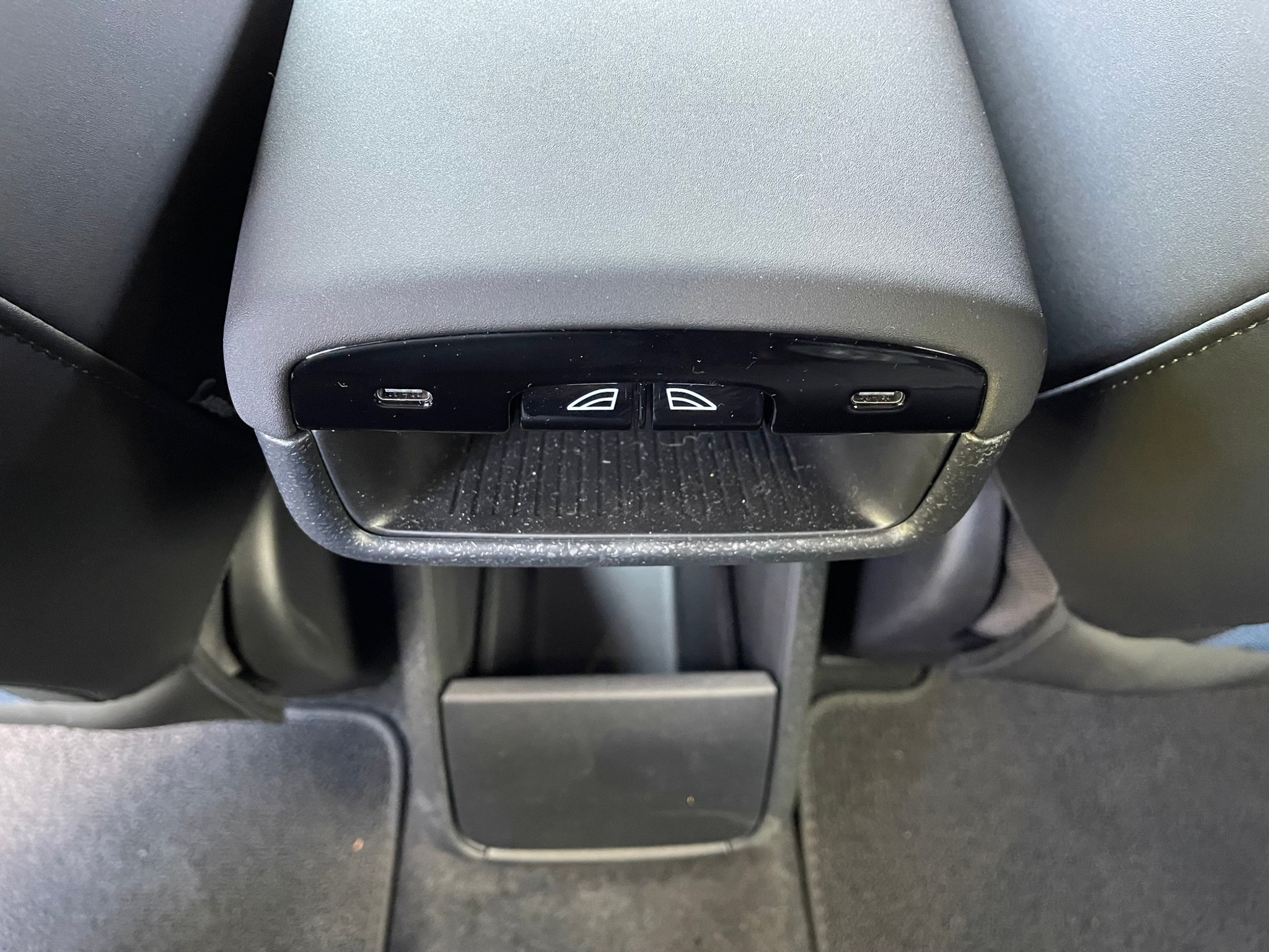 listing desktop thumbnail image 11