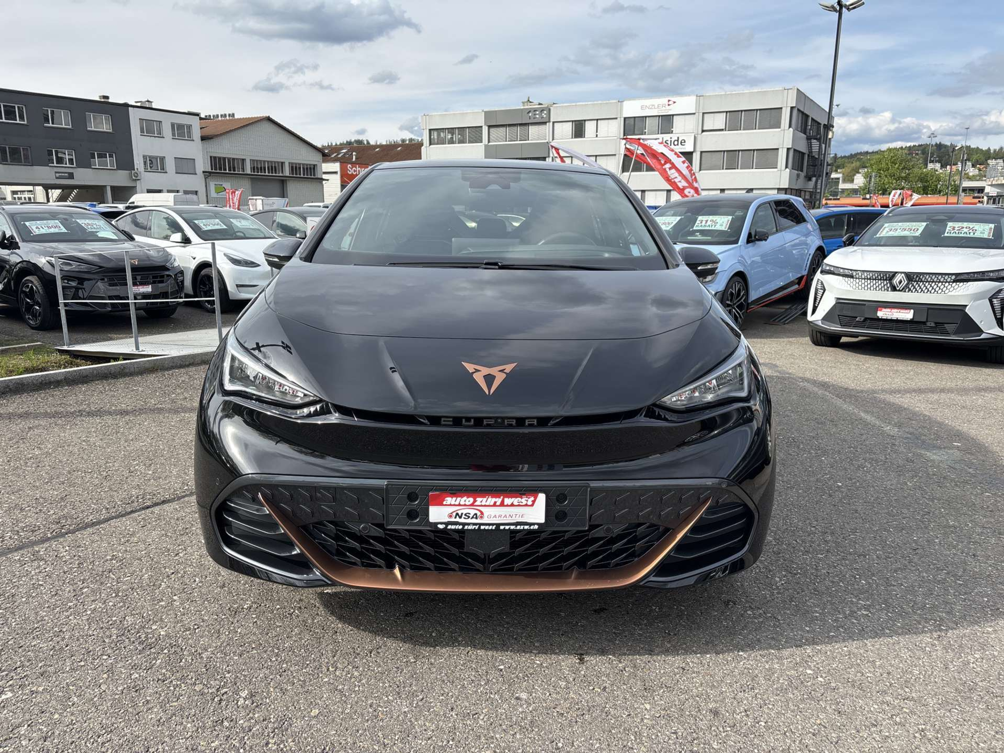 listing desktop thumbnail image 13