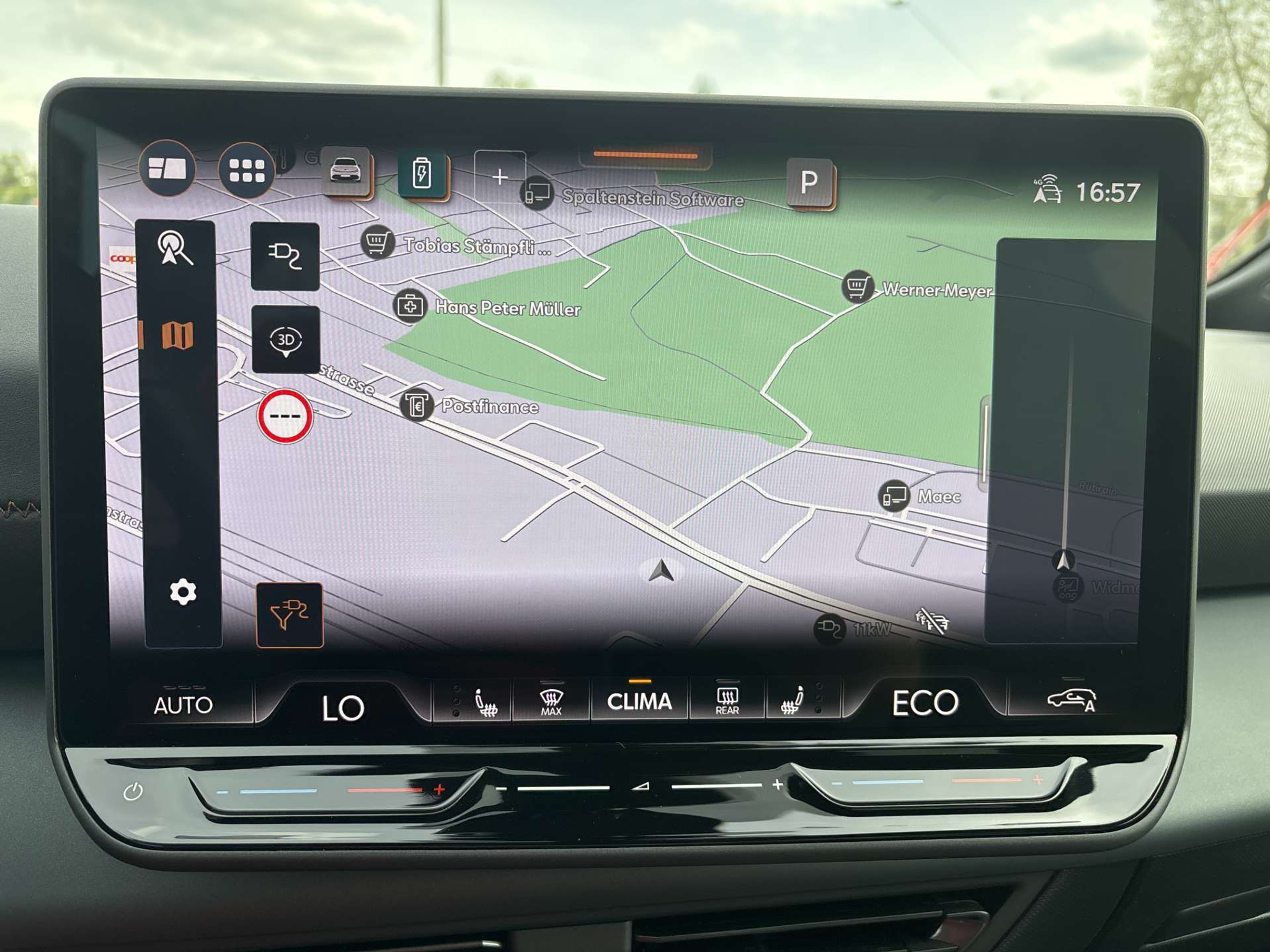 listing desktop thumbnail image 1