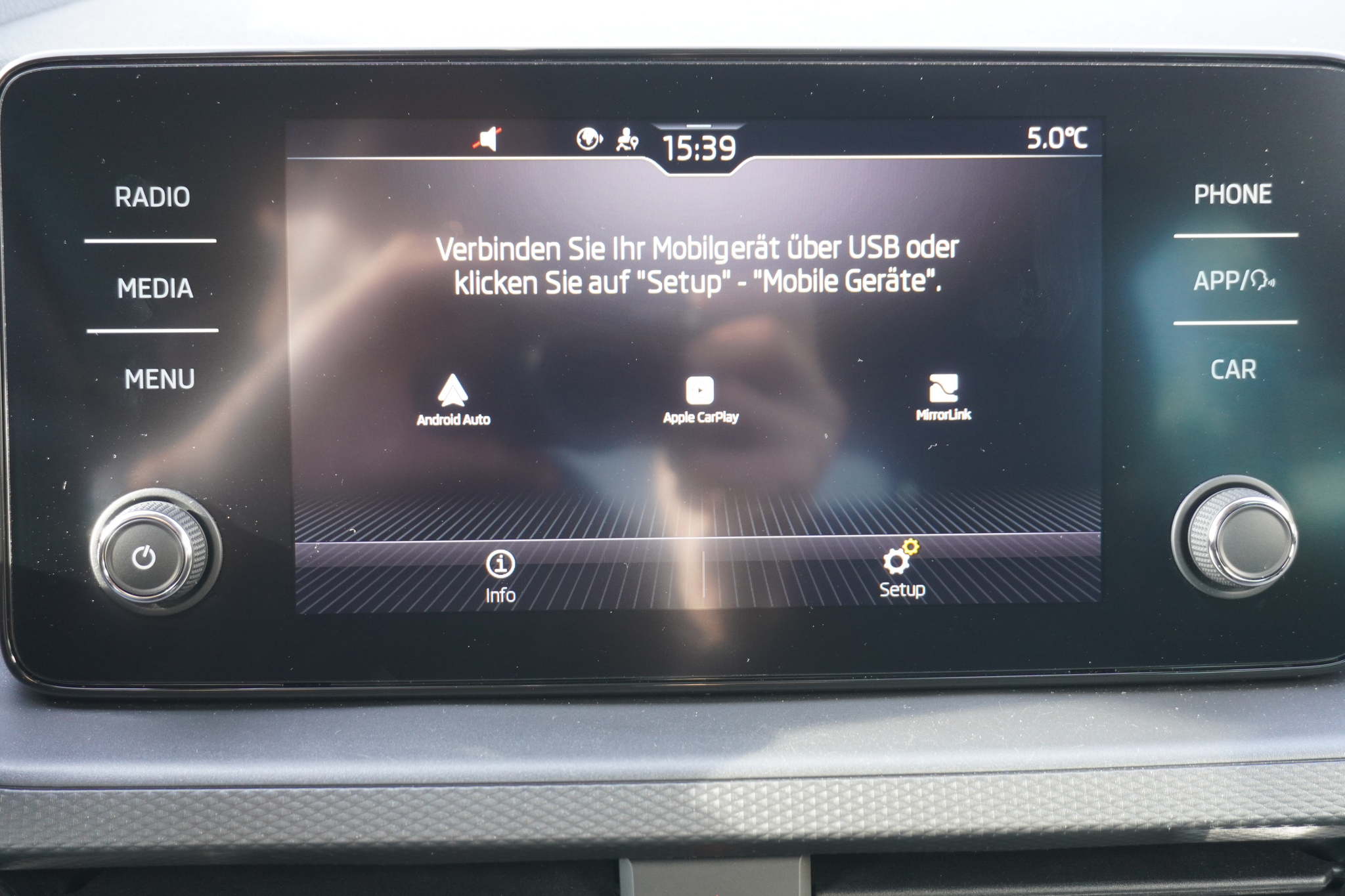 listing desktop thumbnail image 16